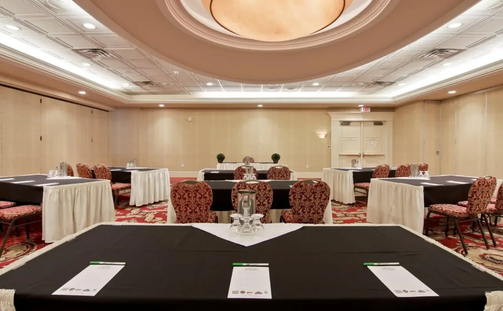 Holiday Inn Hotel & Suites St. Catharines Conference Center by IHG