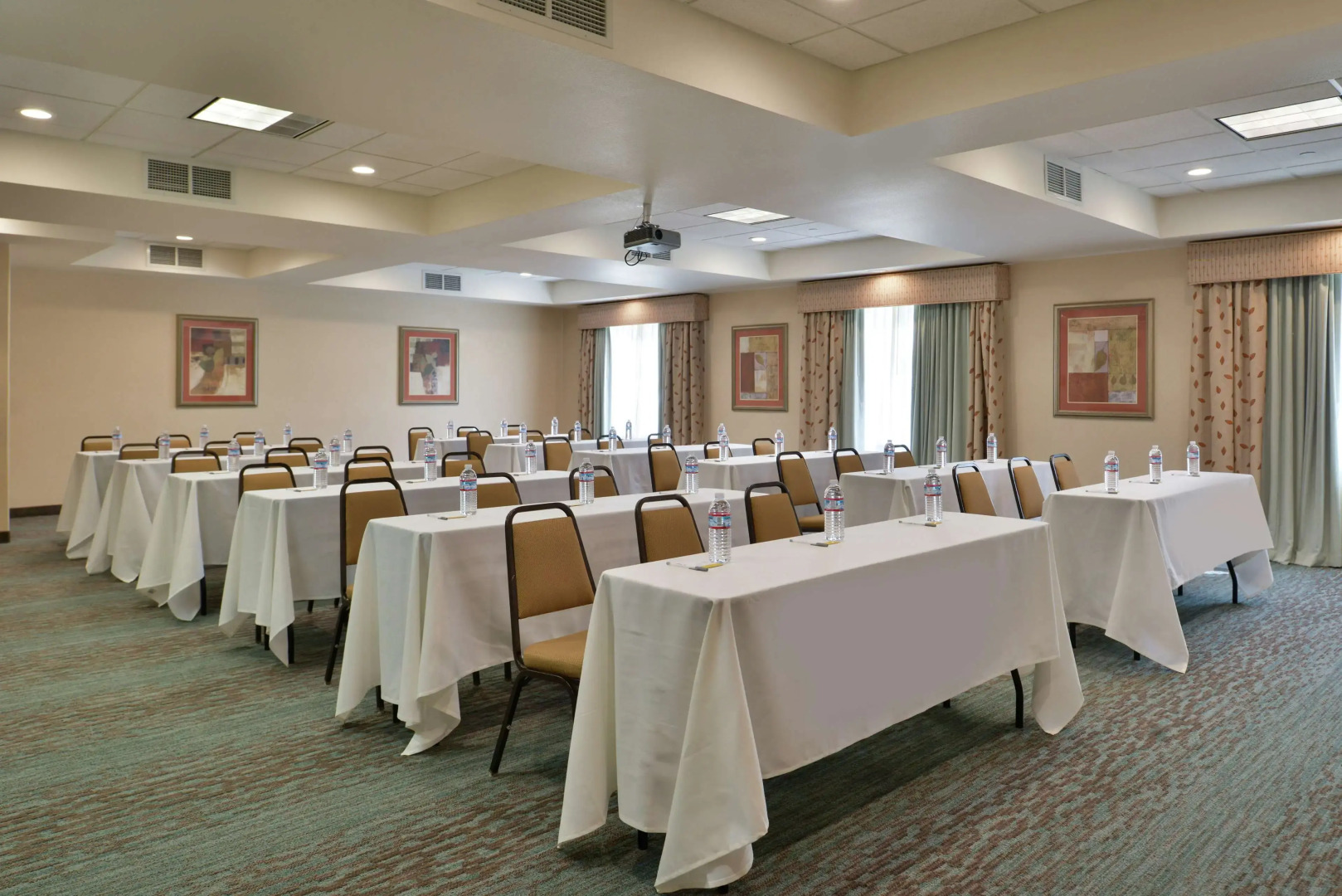 Hampton Inn & Suites Woodland-Sacramento Area
