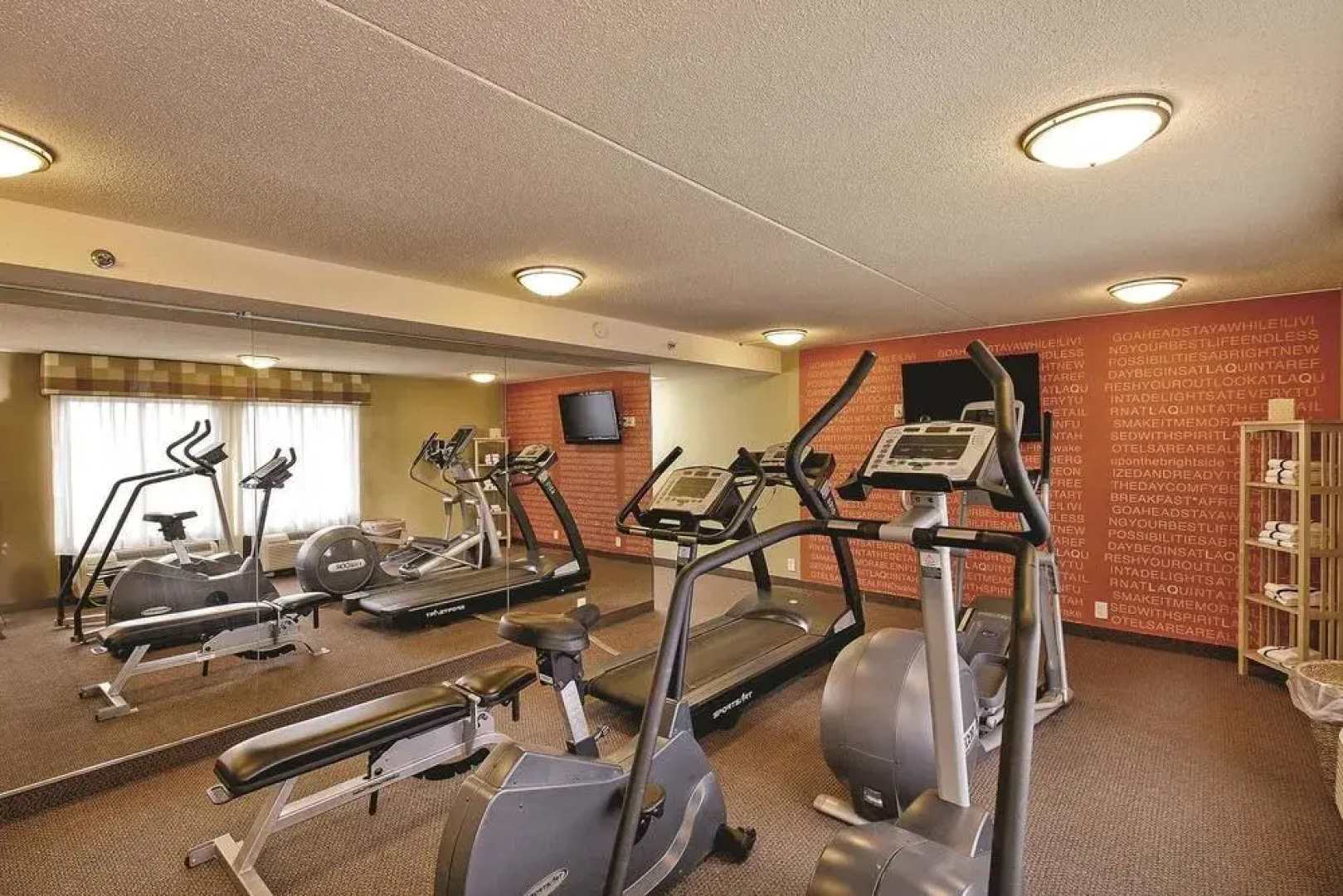 La Quinta Inn & Suites Canton