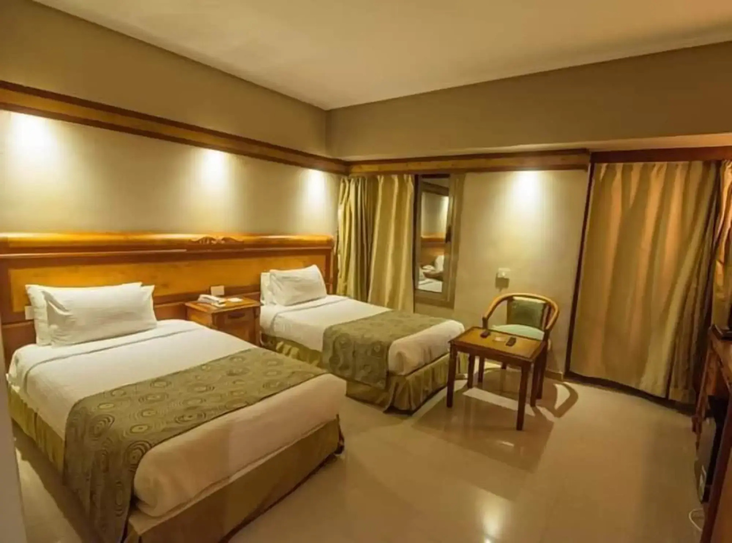 Grand holidays Green Resort