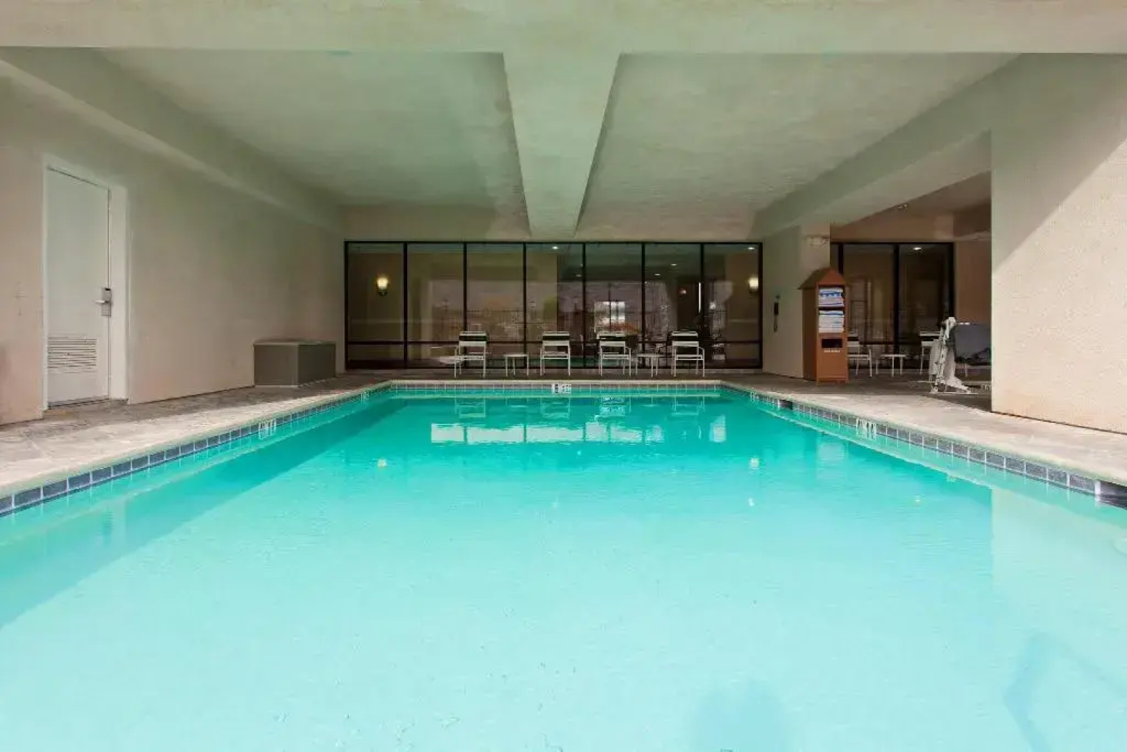 Holiday Inn Express And Suites - Twentynine Palms- Joshua Tree