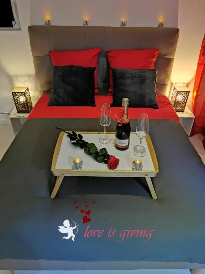 Suite Barthelemy - SPA Et Sauna (Adults Only)