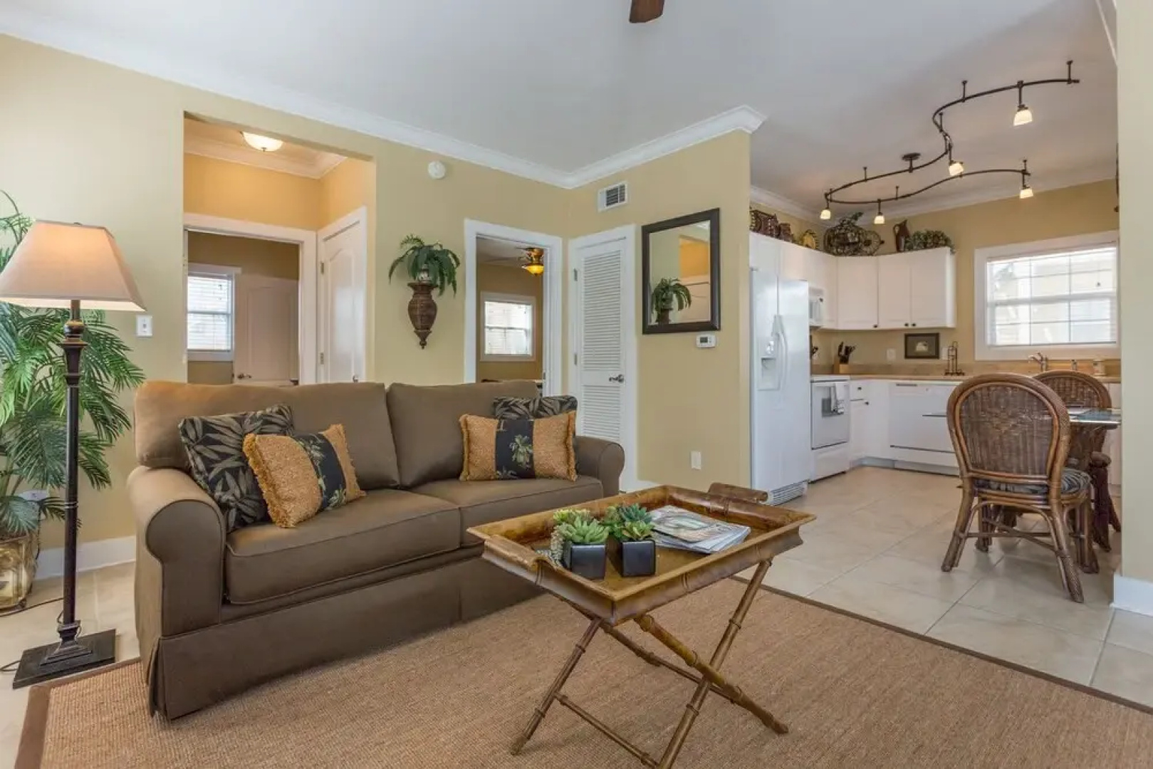 Island Paradise 8AD - 1 Br Condo