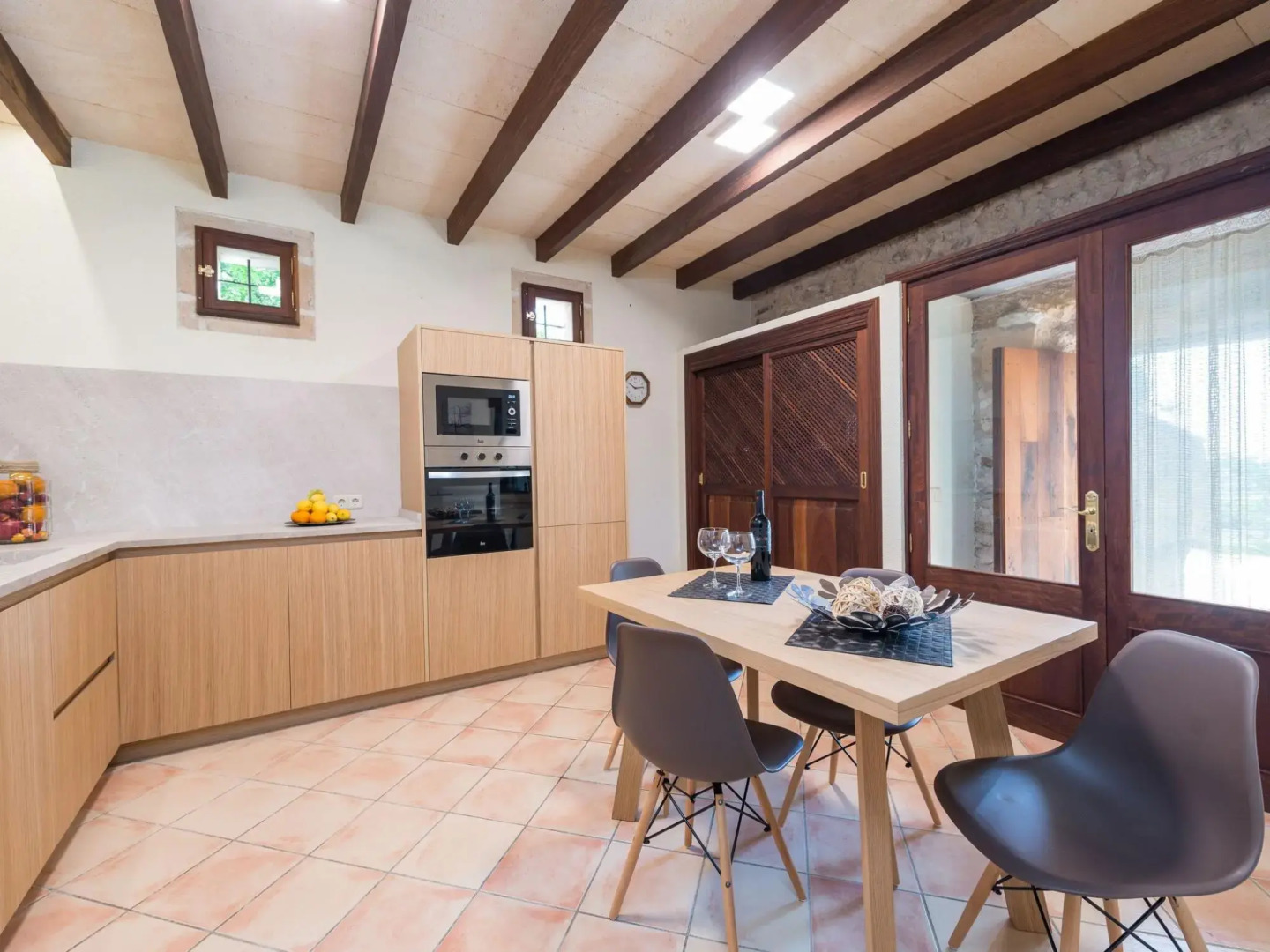 SA FONT - Villa for 6 people in Petra.