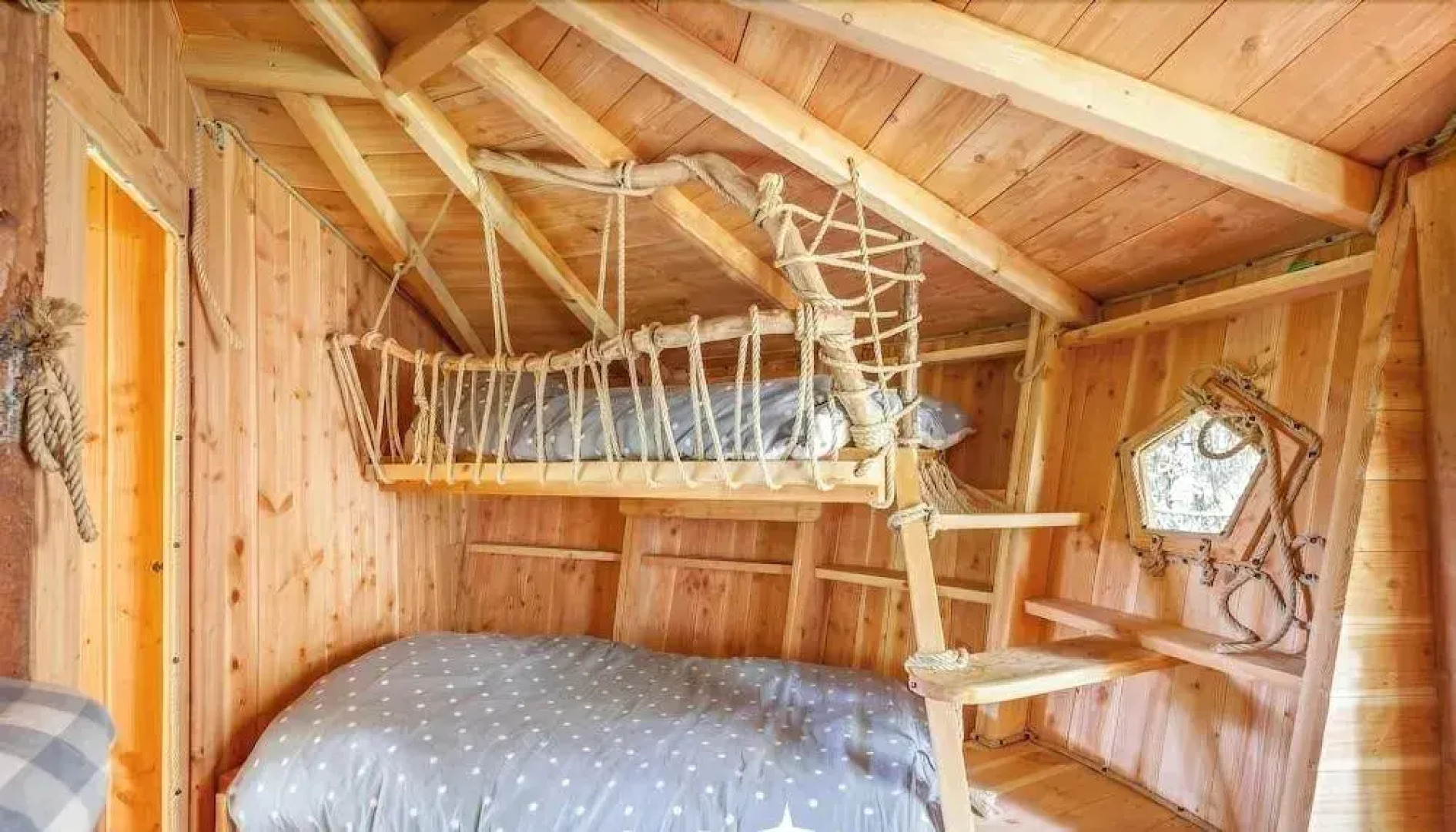 Cabanes et Yourtes de la Vallée de l'Ance