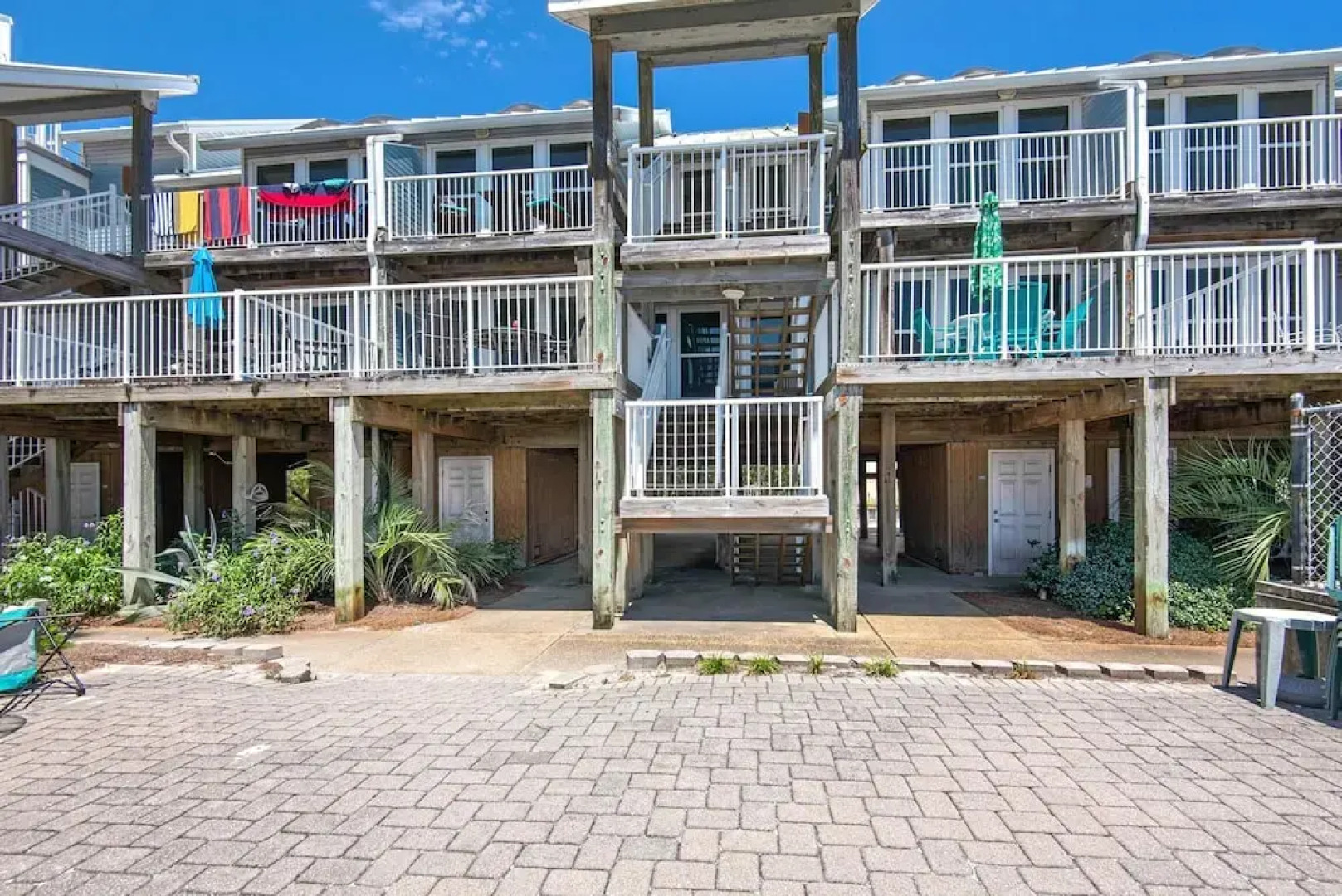 La Bahia by Surfside VR