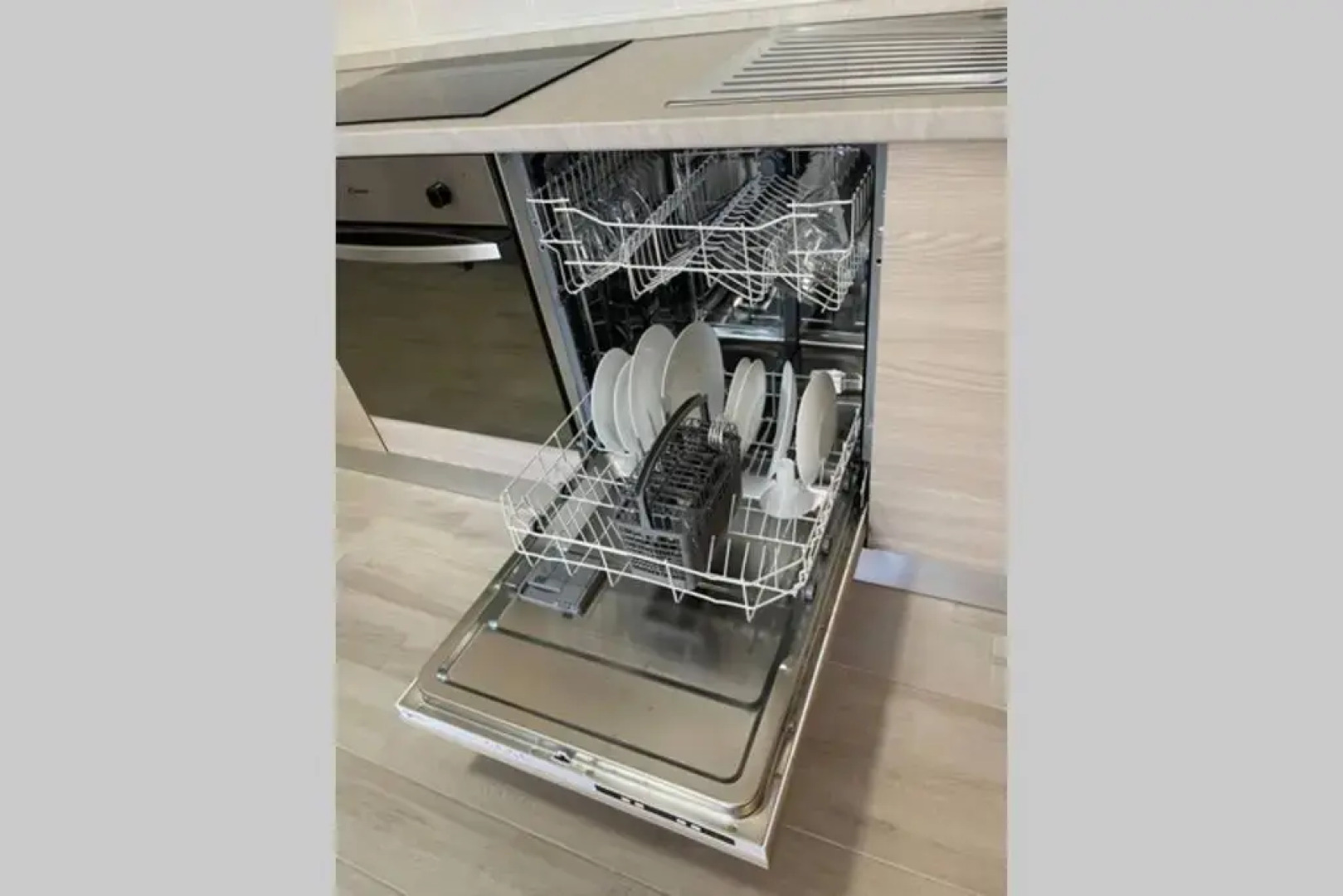 Appartamento nuovo super accessoriato sul mare