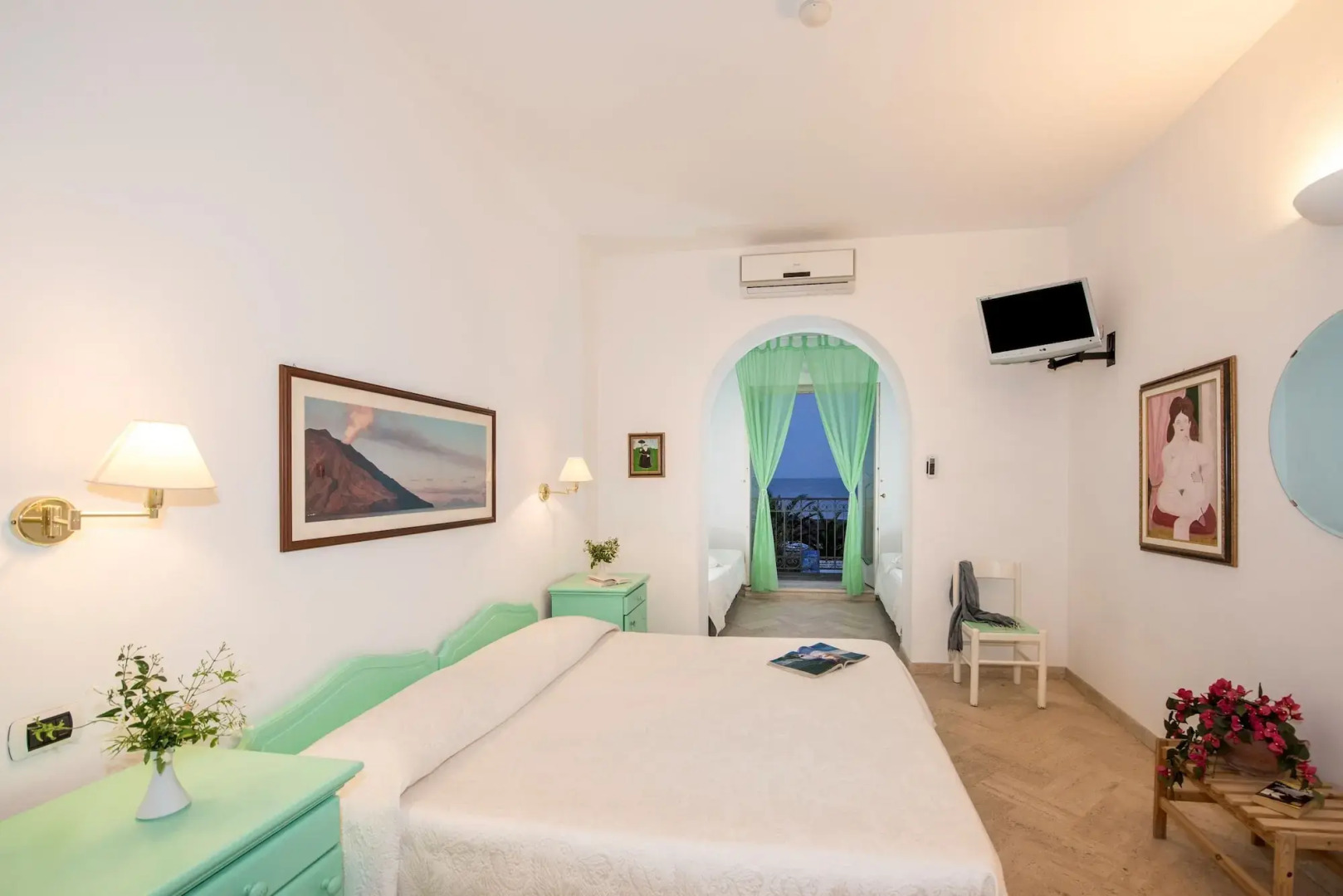 Hotel Ossidiana Stromboli Center