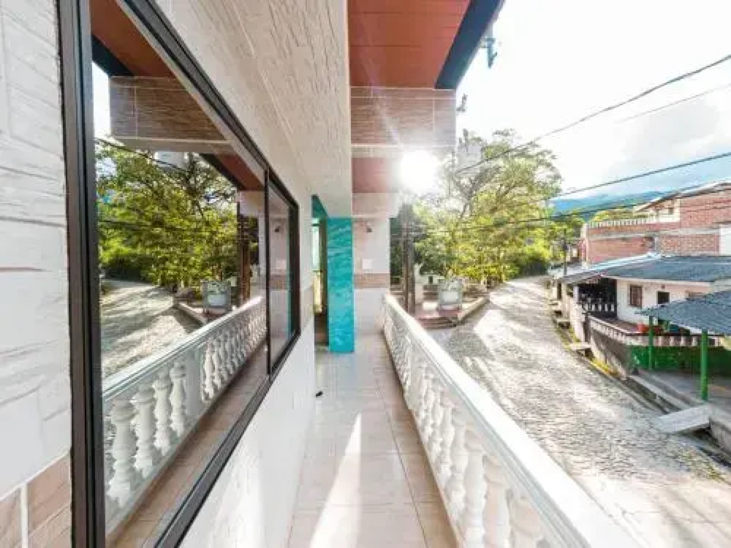 Hotel Jireh - San Carlos Ant