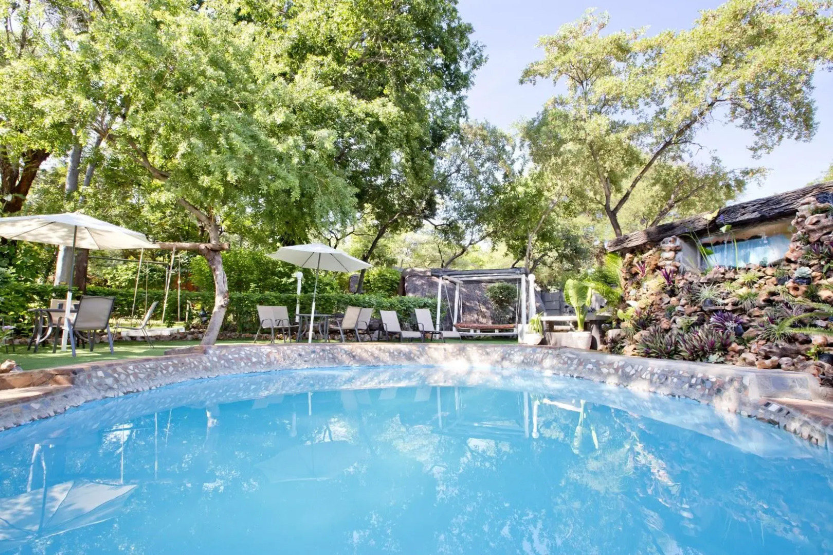 Victoria Falls Backpackers