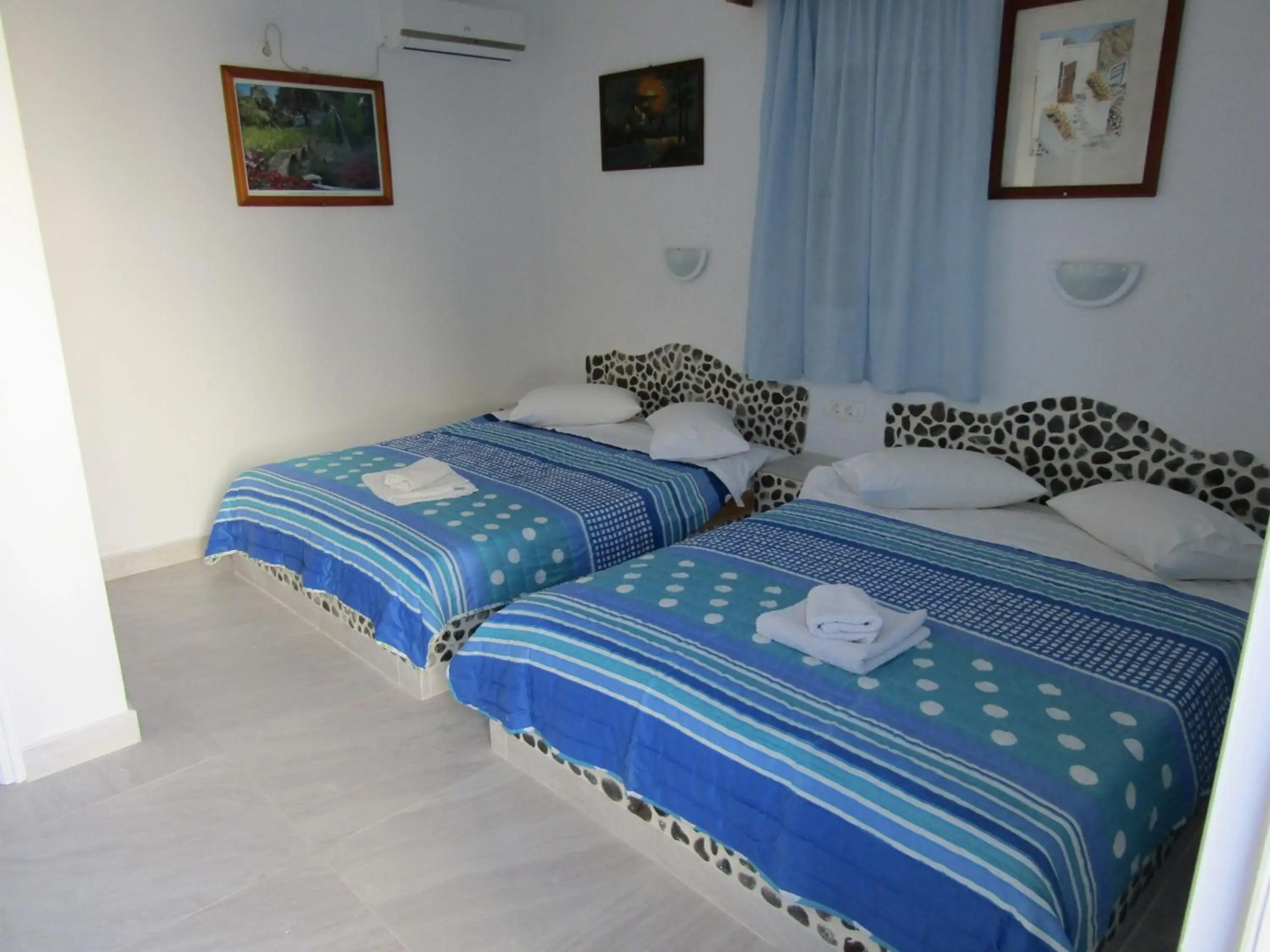 Perissa Hotel