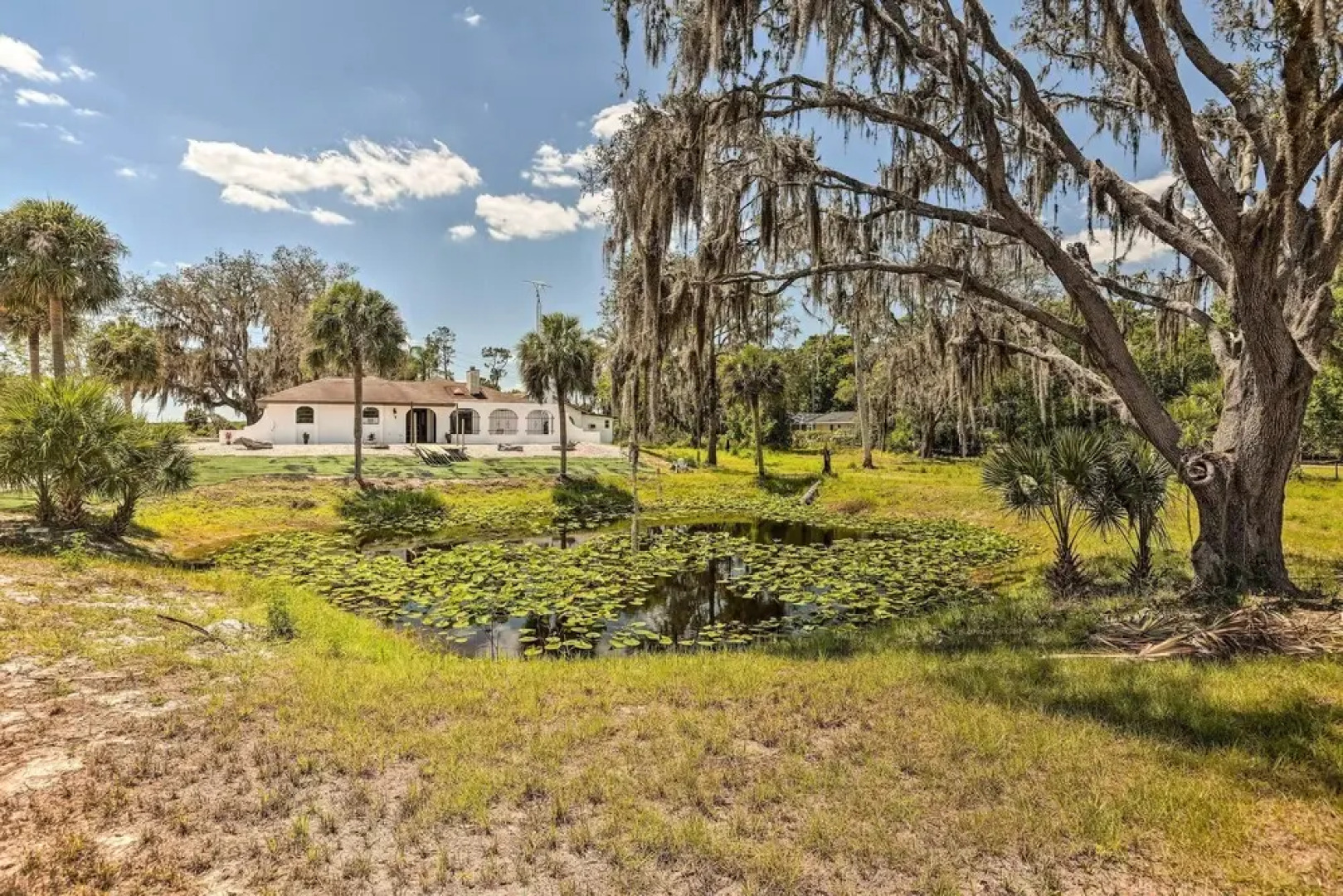 Pet-friendly 'raceway Ranch' w/ Patio & Grill
