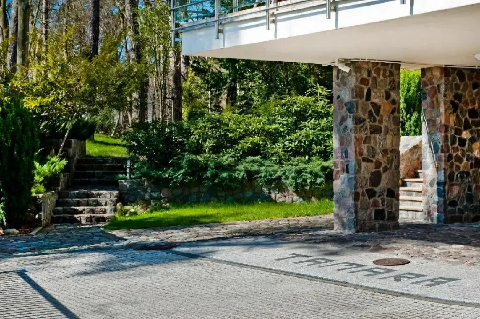 Willa Tamara BlueApart Jurata