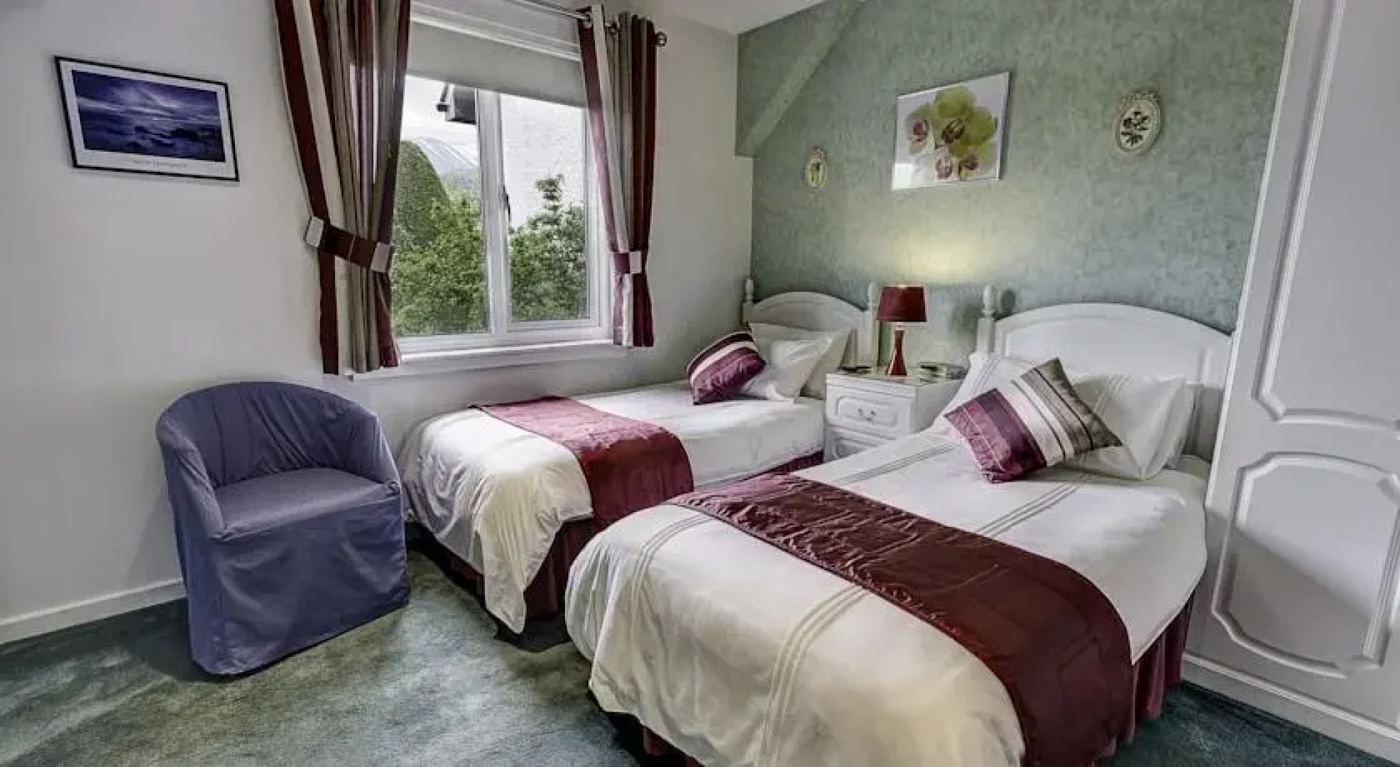 Lochan Cottage Guest House