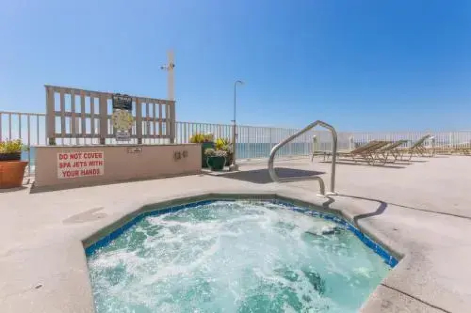 Windemere Beachfront Unit 1006