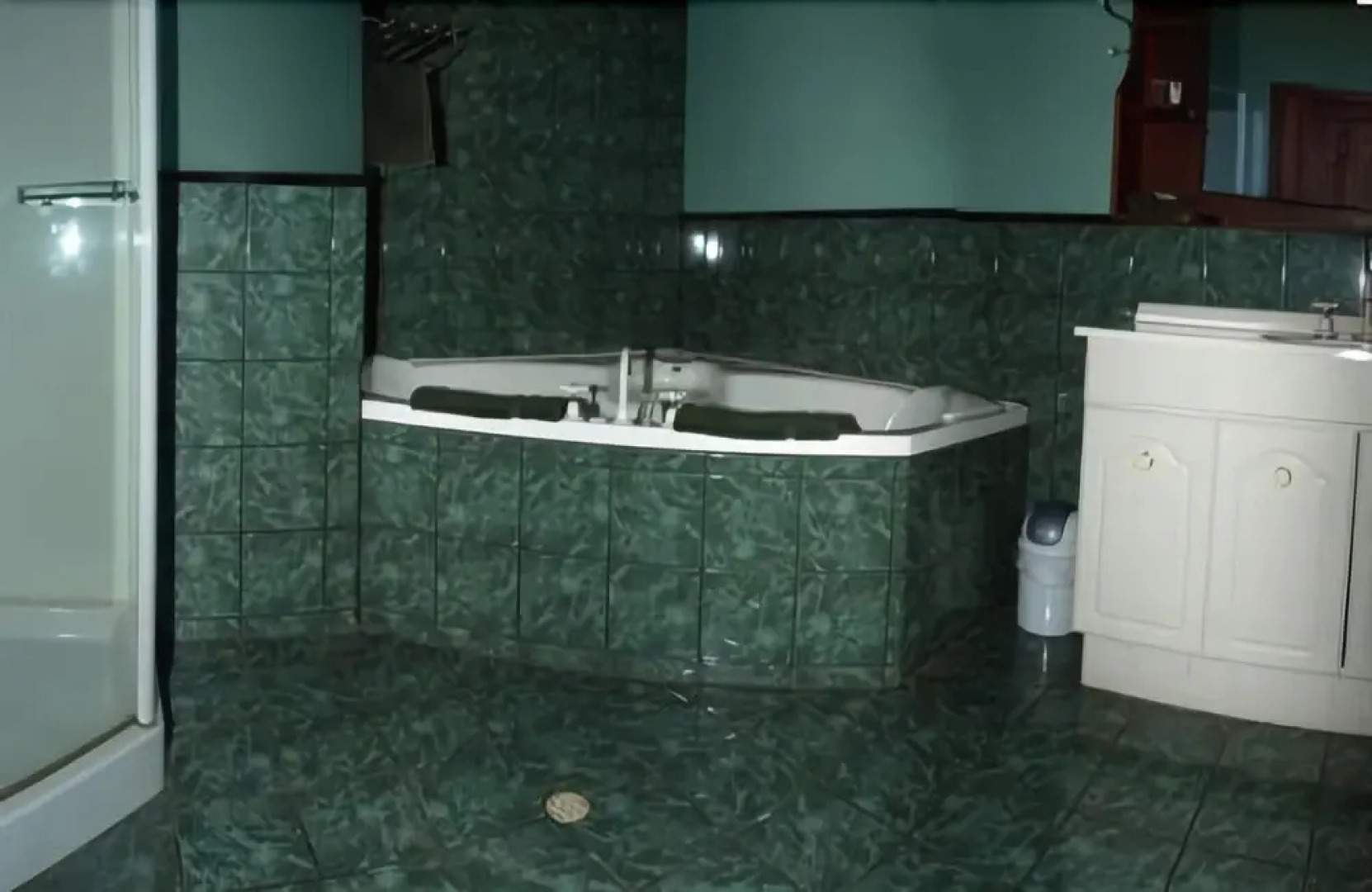 Pemberton Old Picture Theatre Holiday Apartments