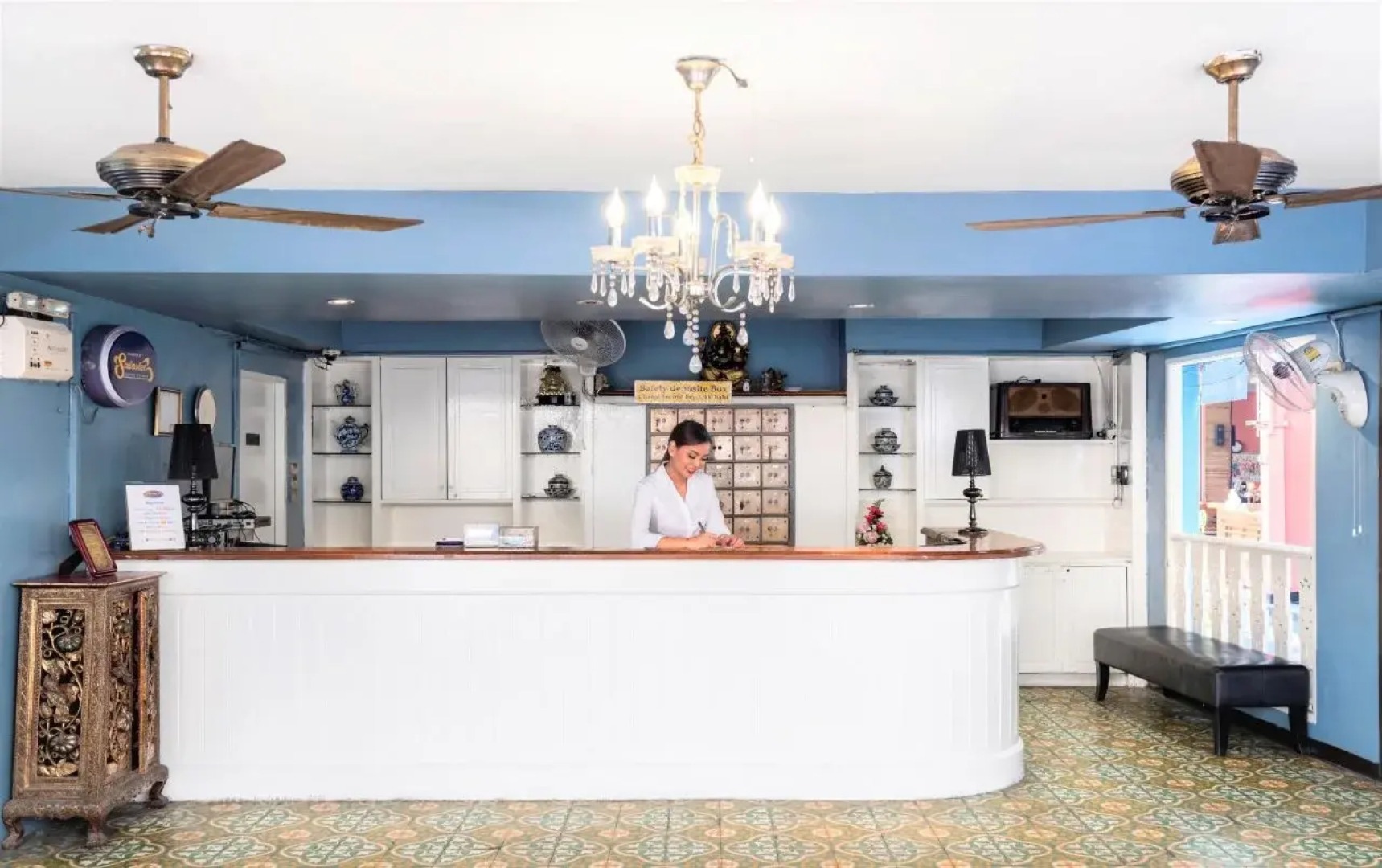 Sawasdee Bangkok Inn