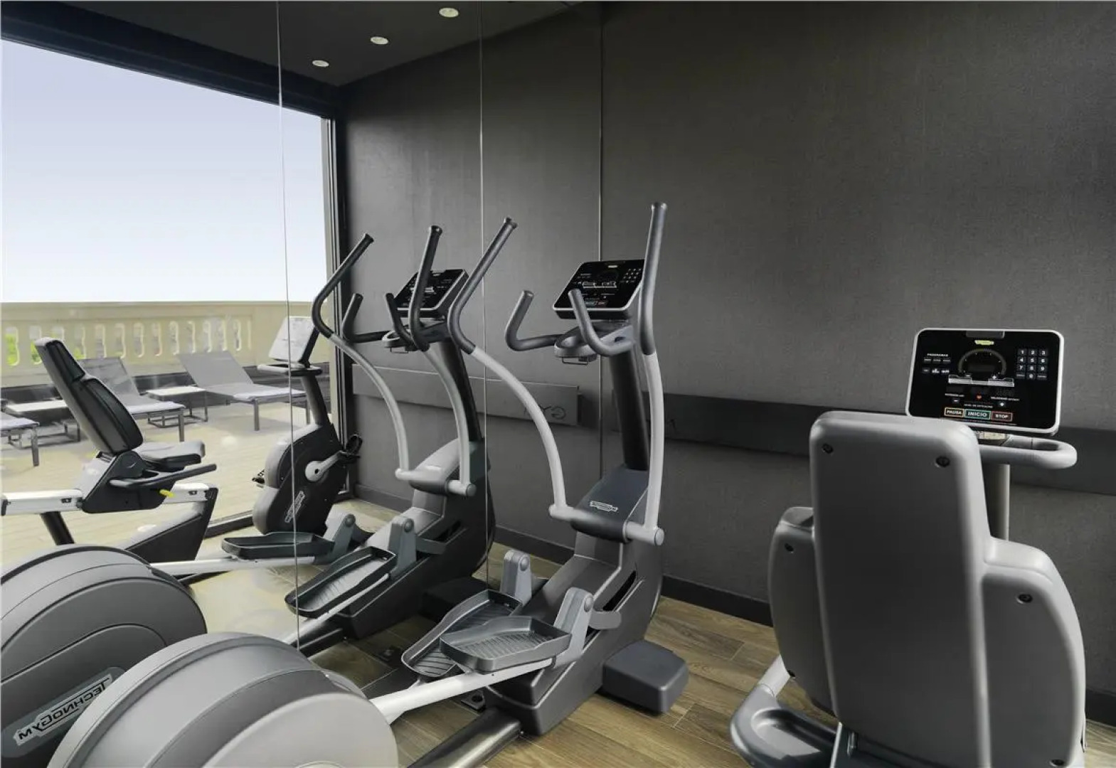 H10 Urquinaona Plaza