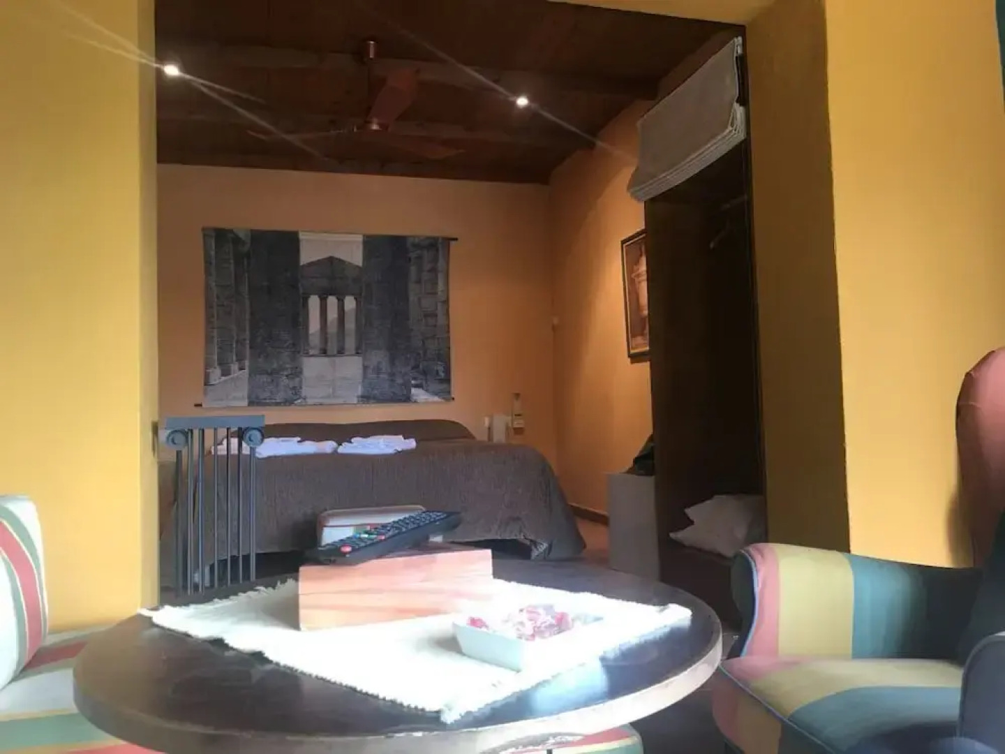 Hospedium Hotel la Parada del Compte