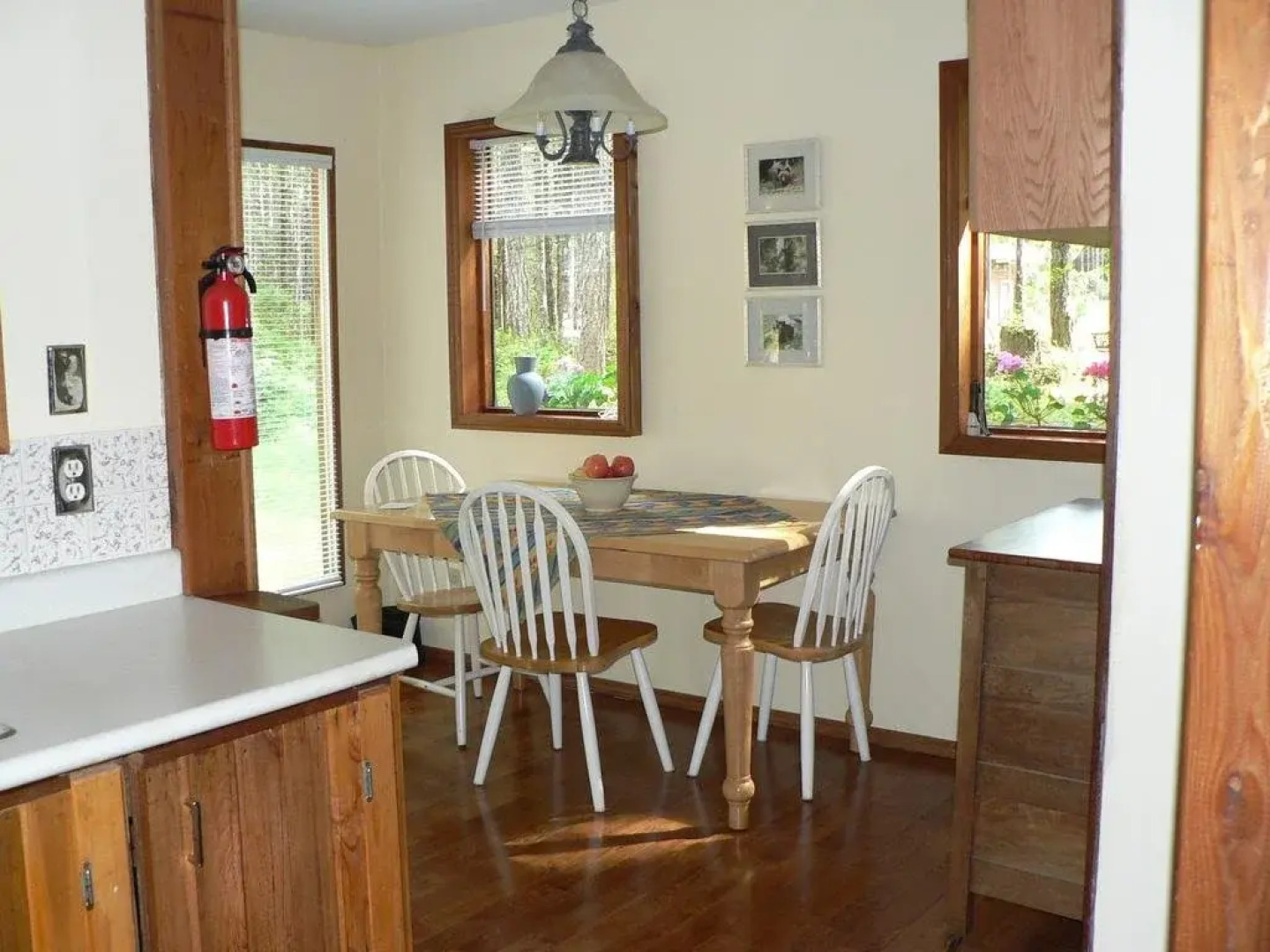 Cedar Song B & B and Cottage