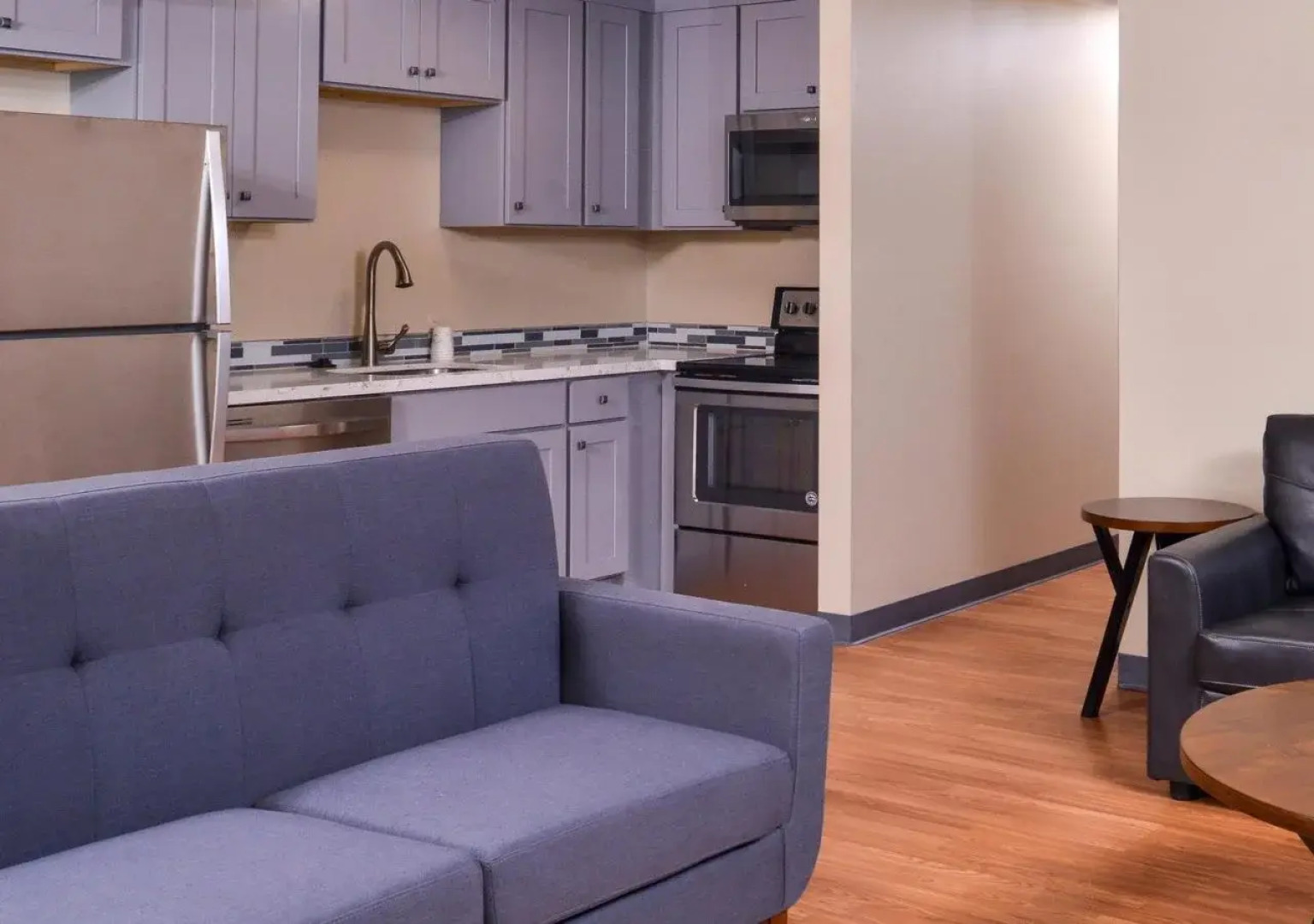 Interurban Suites Hotel