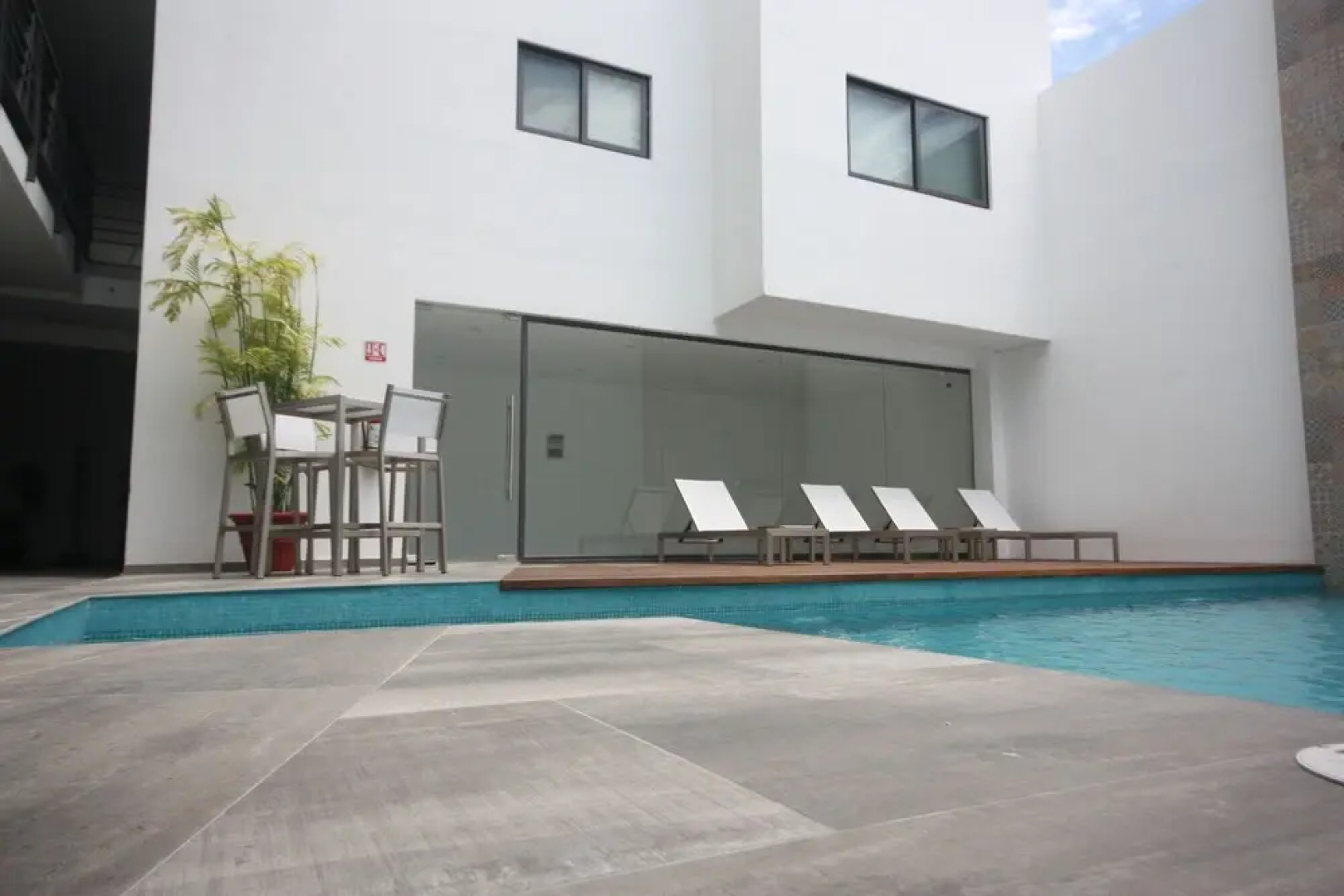 Calle 38 104 by iMexico