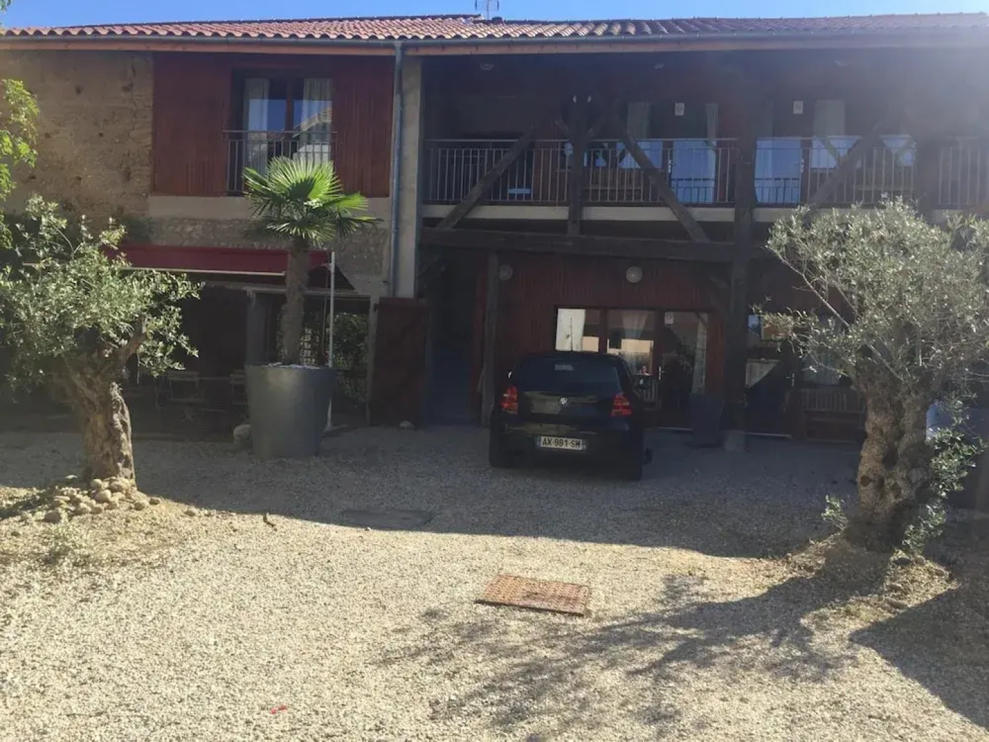 The Resid For Calixte