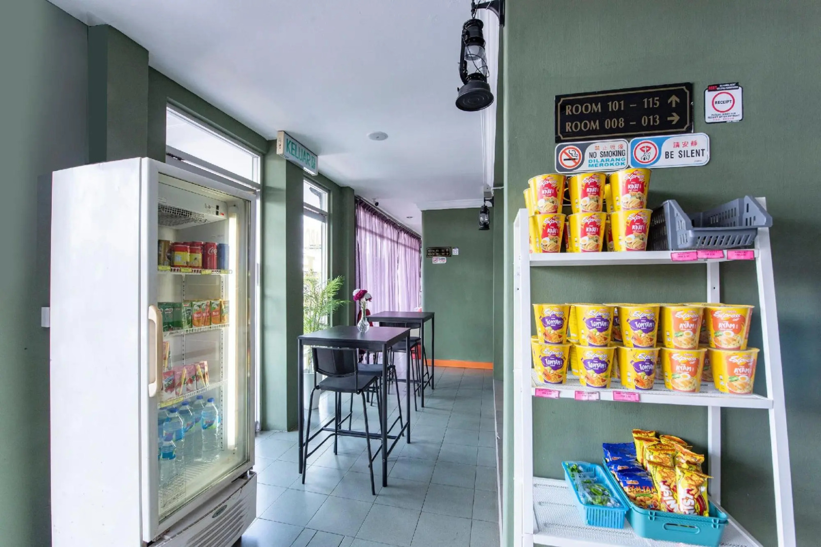 Apollo Hotel by OYO Rooms