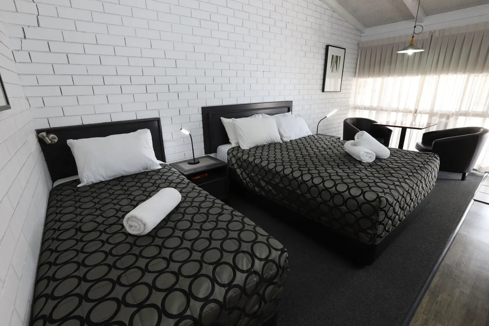 The Town House Motor Inn