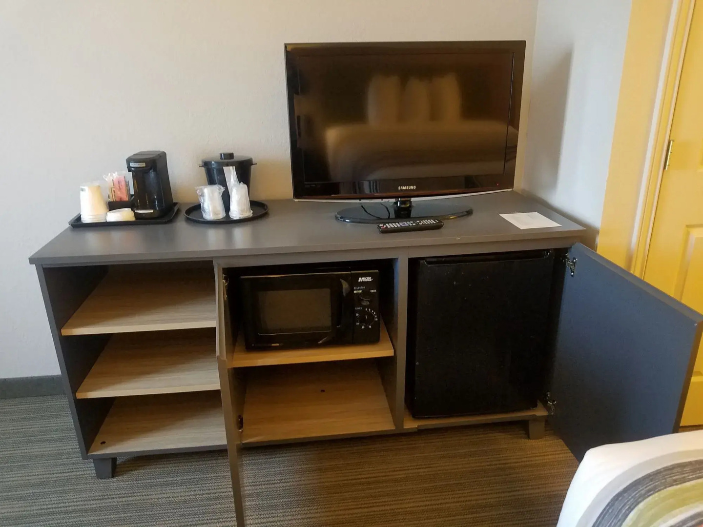 Country Inn & Suites by Radisson, Hoffman Estates, IL