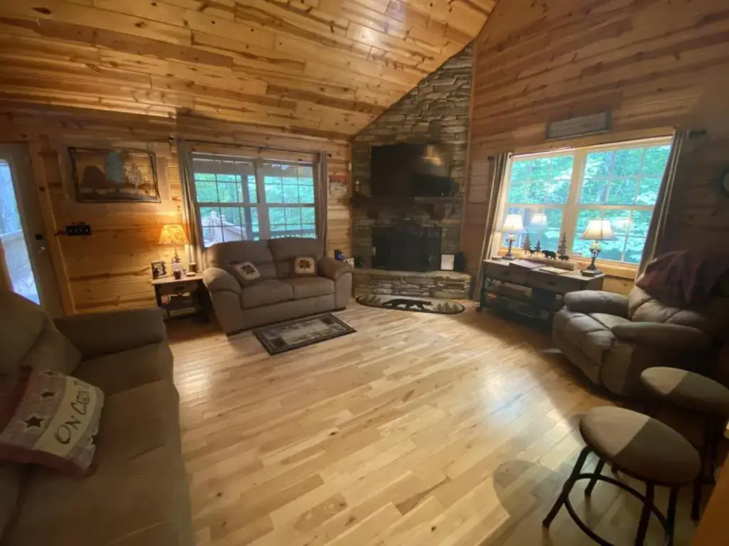 Lazy Springs Cabin