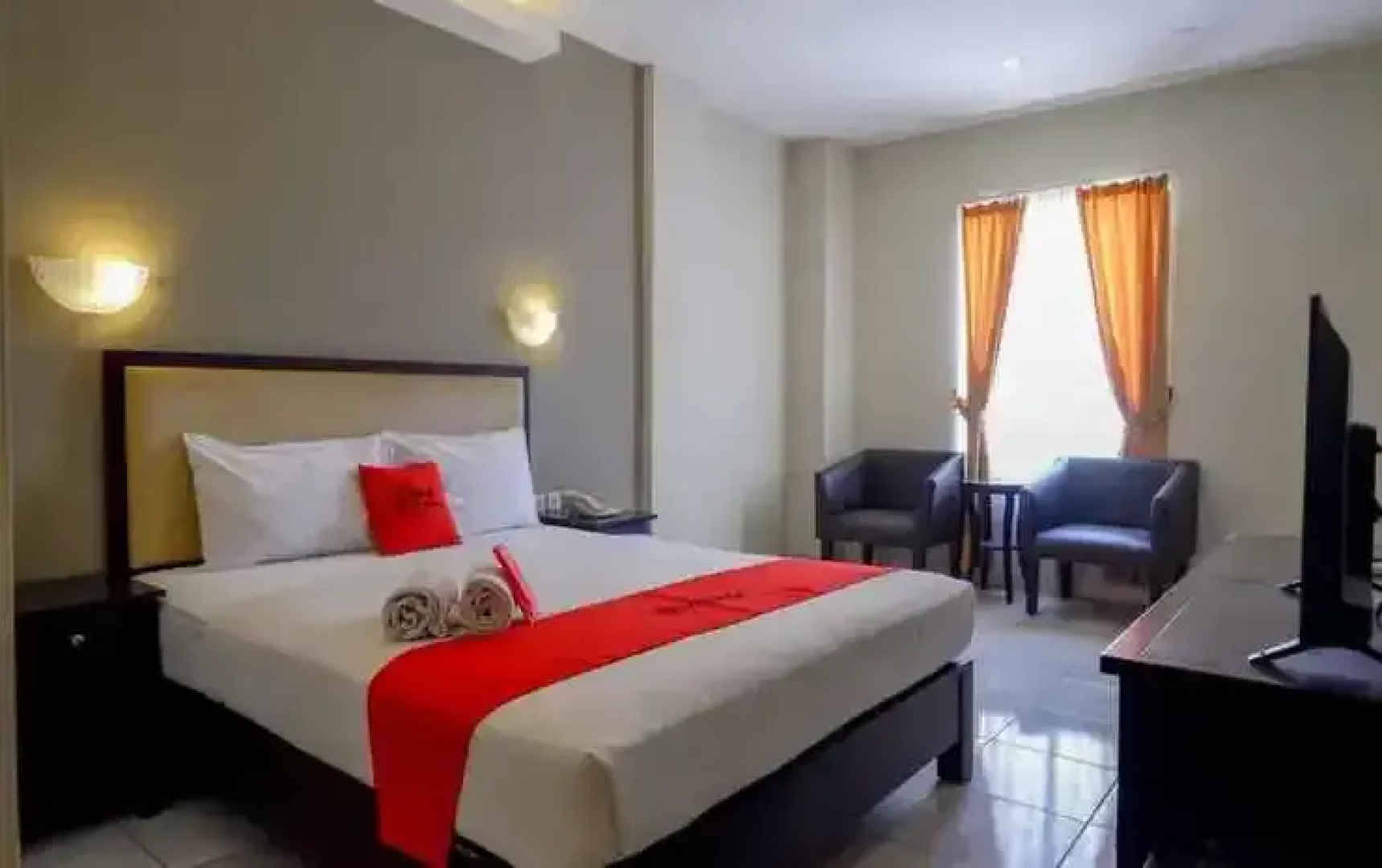 RedDoorz @ Jalan Sriwijaya Semarang