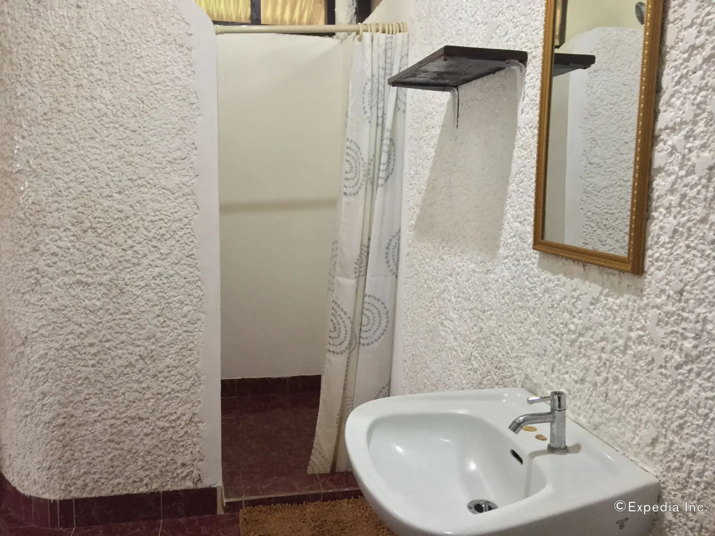 Discovery Island Resort