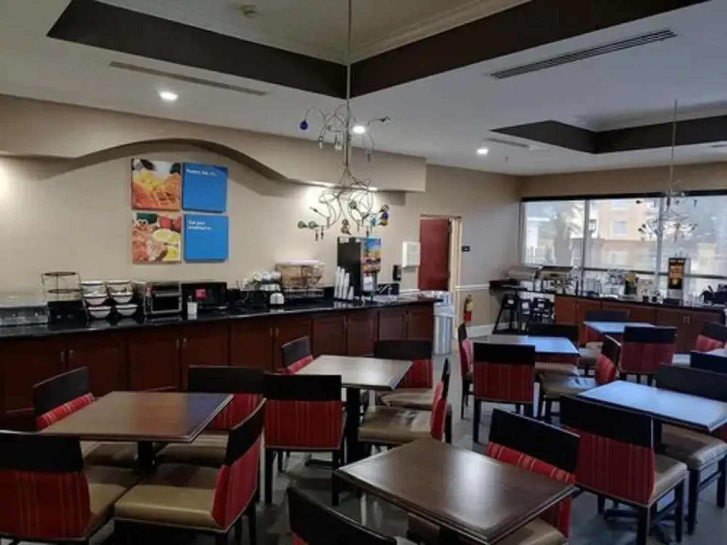 Comfort Inn & Suites