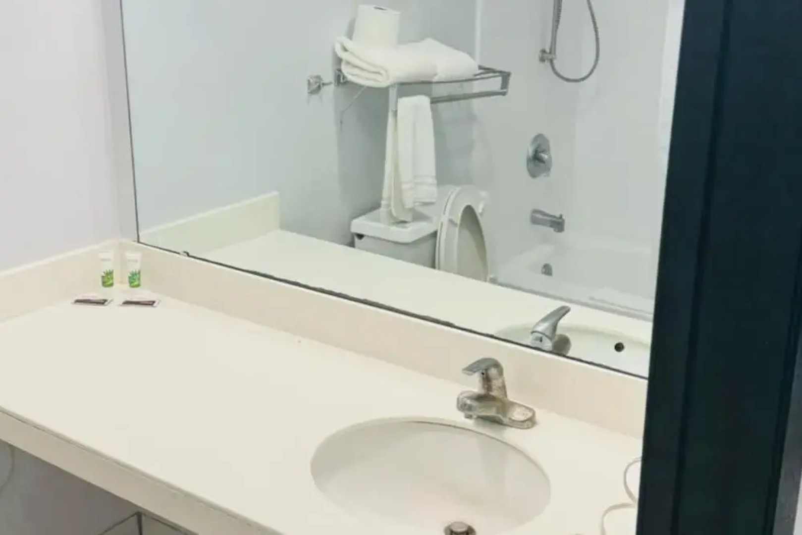 Coratel Inn and Suites La Crosse