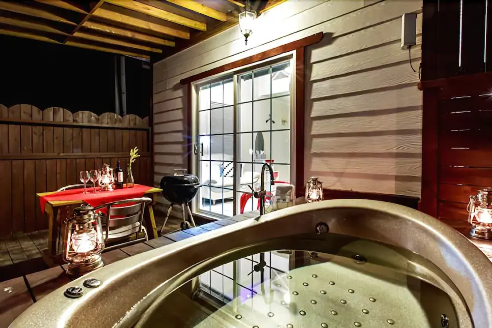 Hoengseong Rose of Sharon Pension