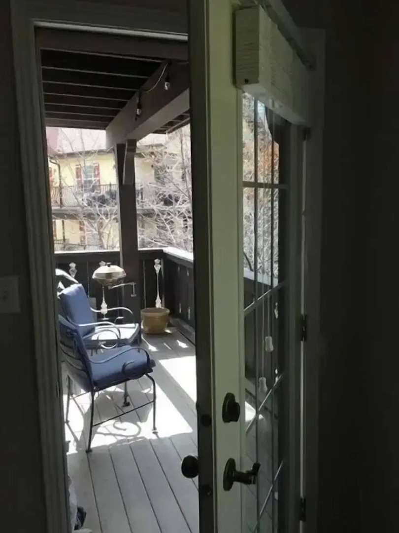 Wintergreen 3101 2 Bedroom Full Kitchen Condo Condo by Redawning