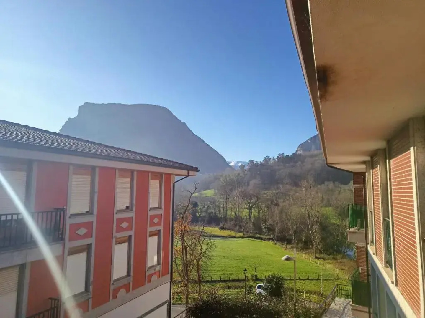 Ramales entre río y montañas- parking y wifi free