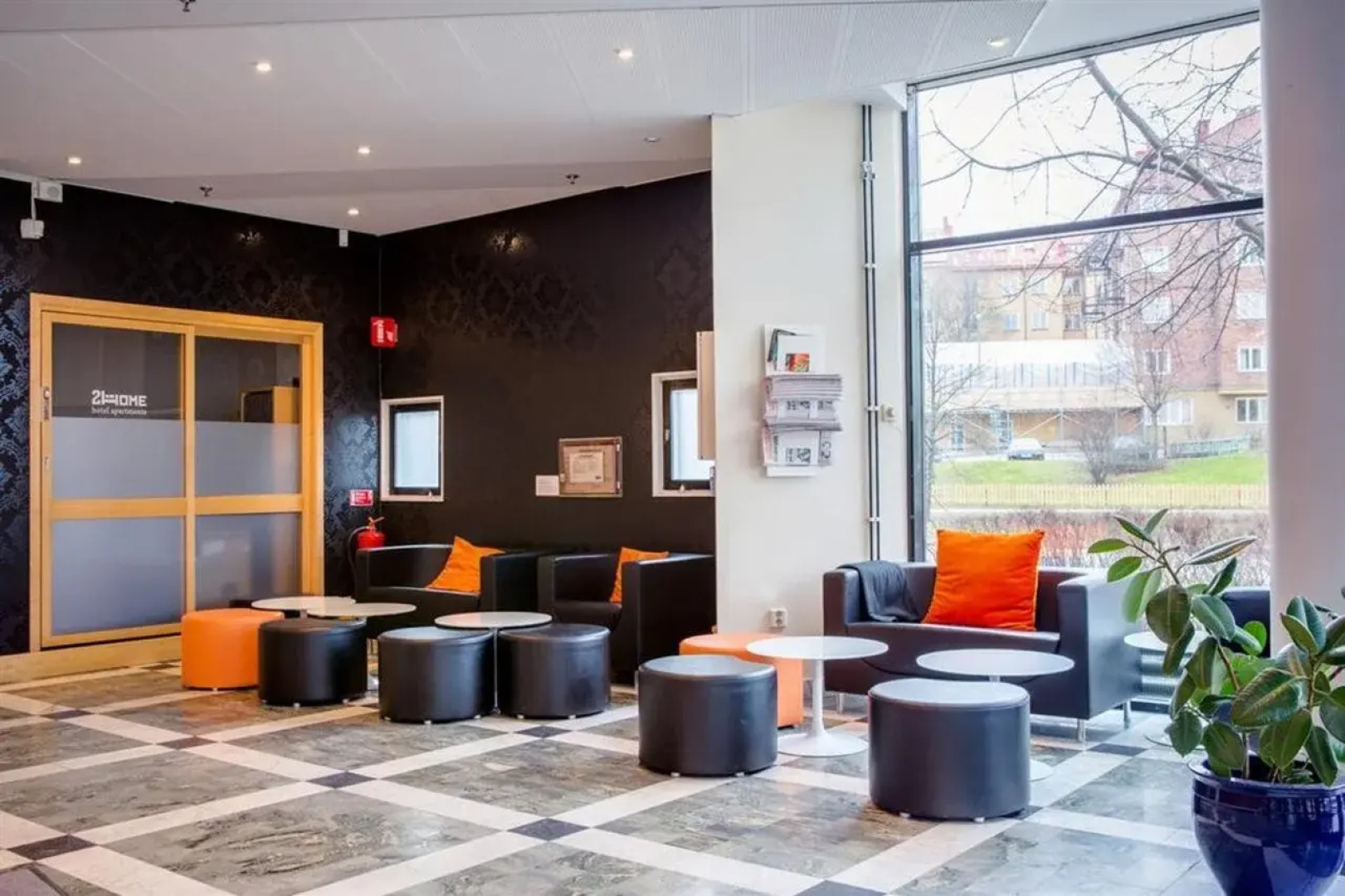 2Home Hotel Apartments