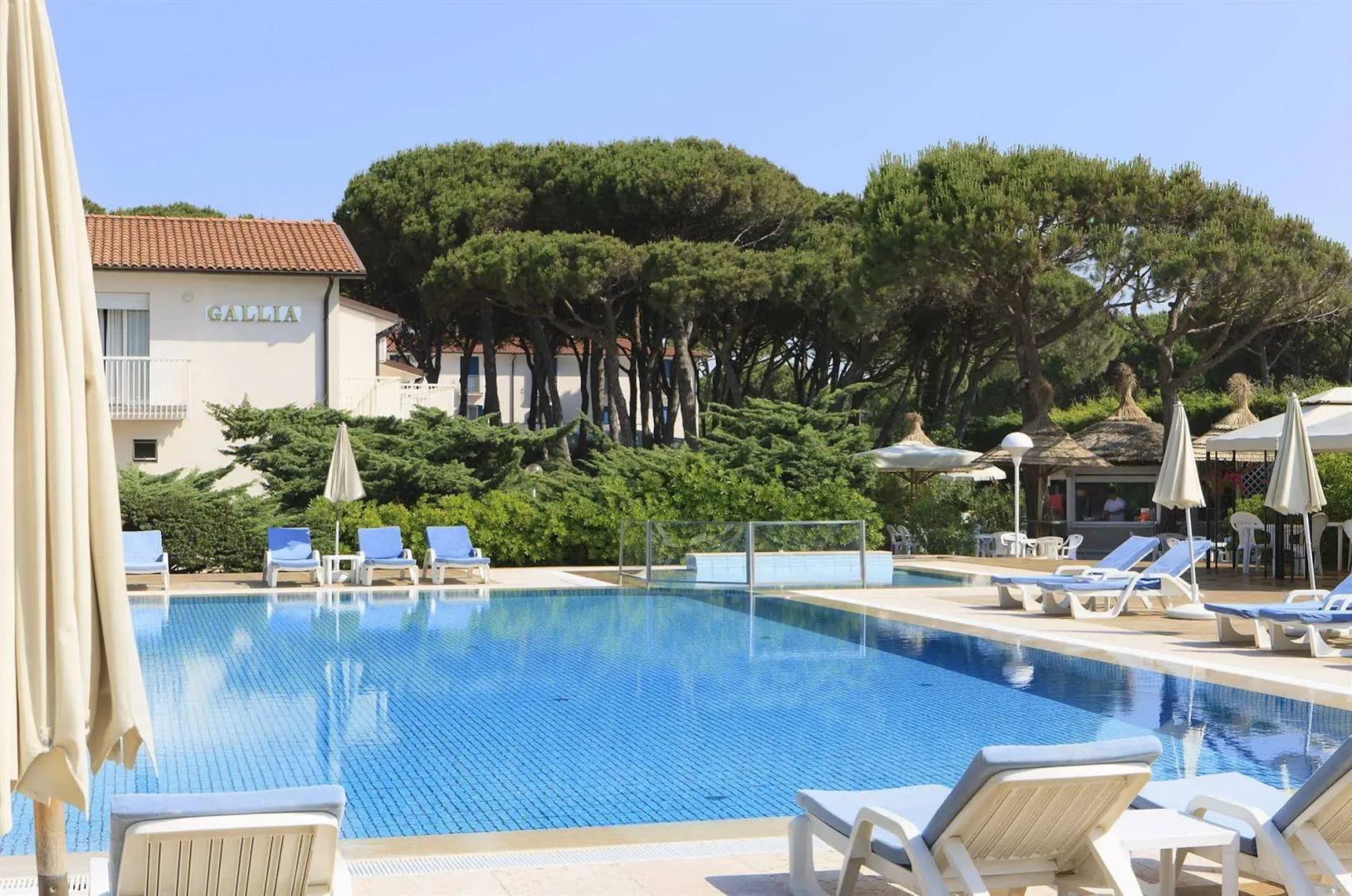 Hotel & Resort Gallia