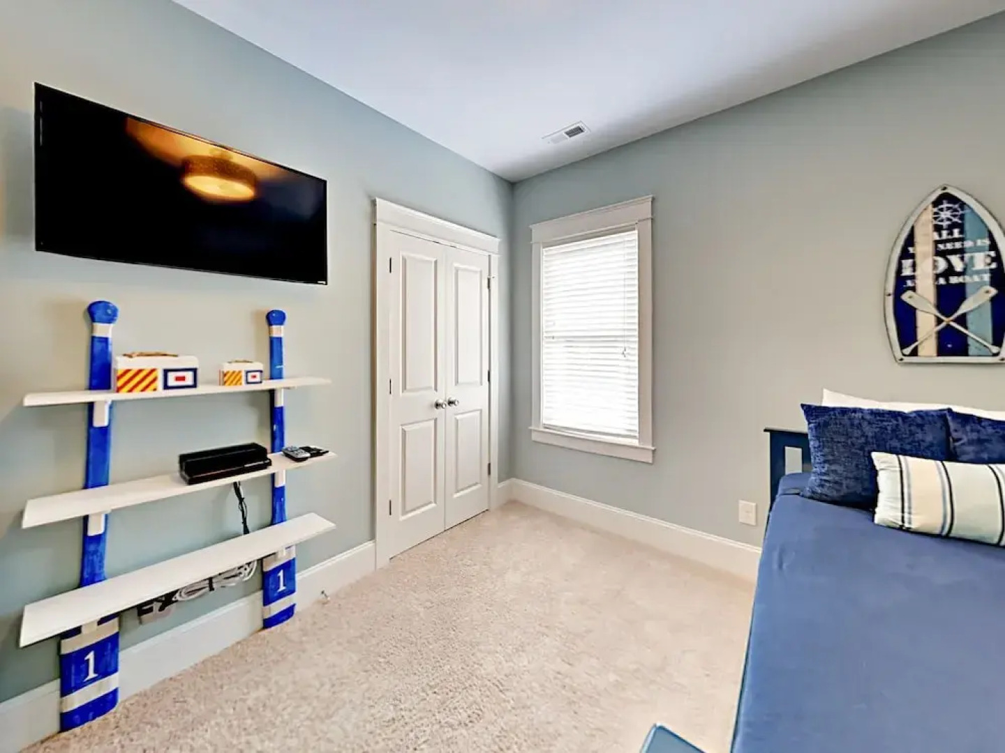 1418 Searay Home 4 Bedrooms 3 Bathrooms Home