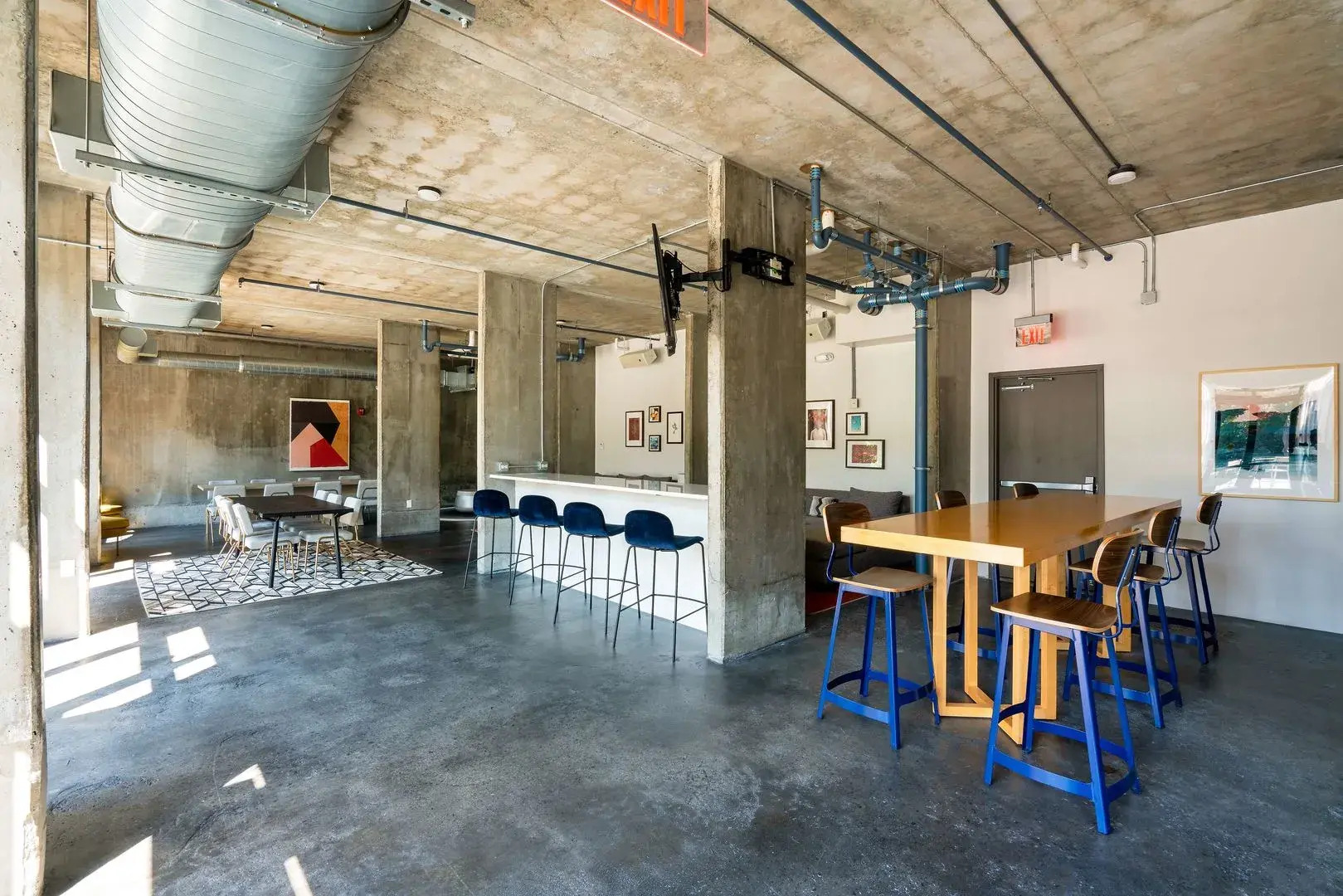 The Loom Hotel Tapestry Collection by Hilton