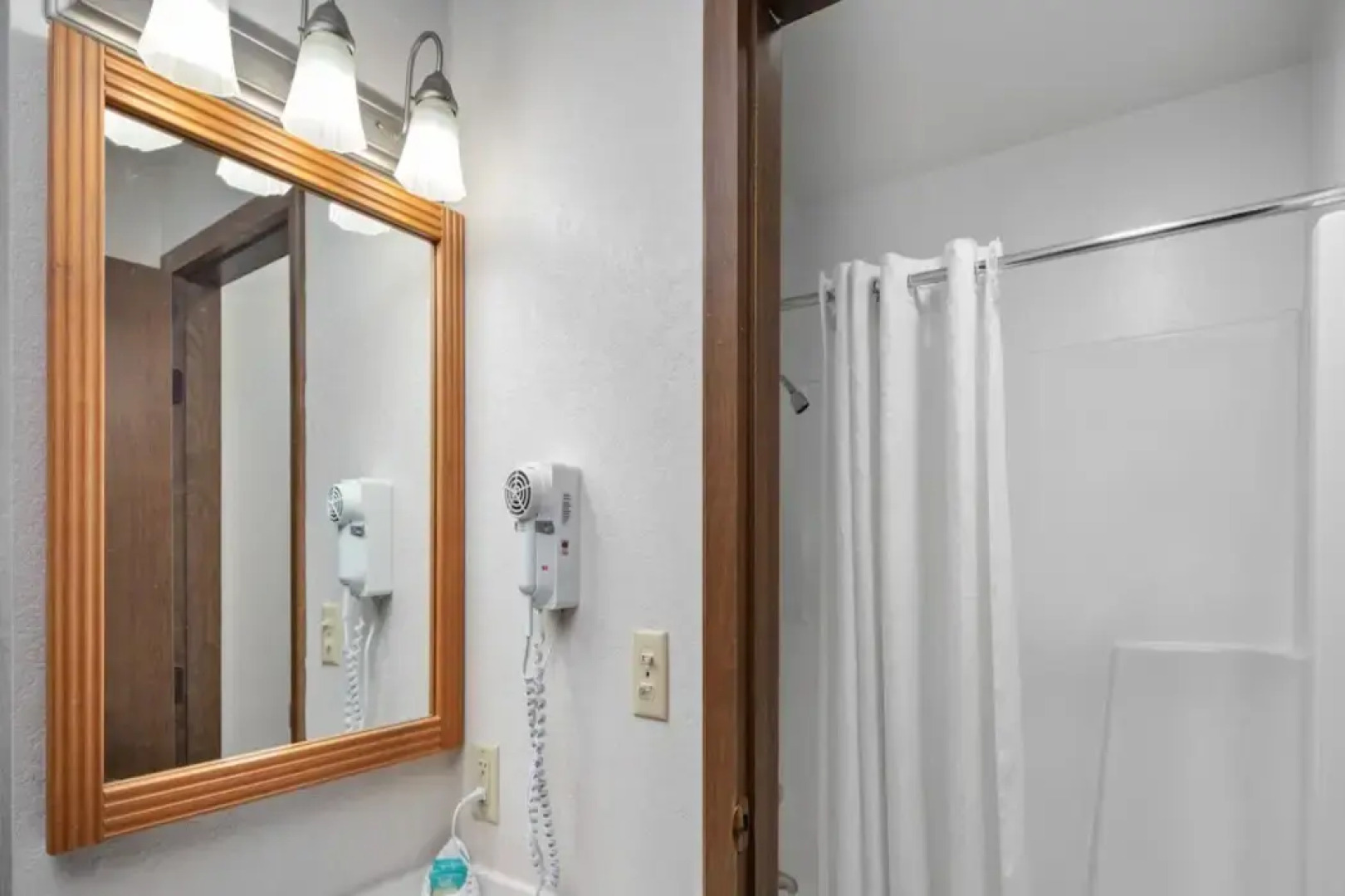 StayInn - Grand Forks