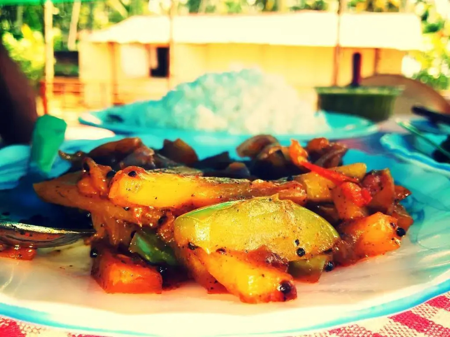 M R Beach & Cottages