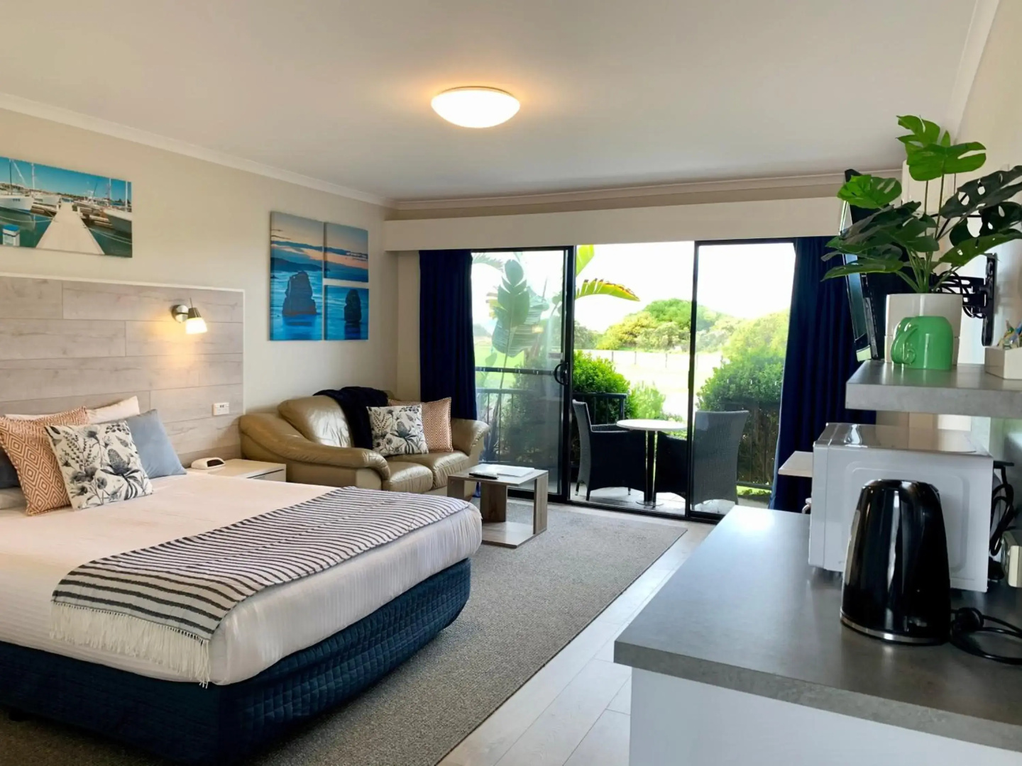 Apollo Bay Waterfront Motor Inn