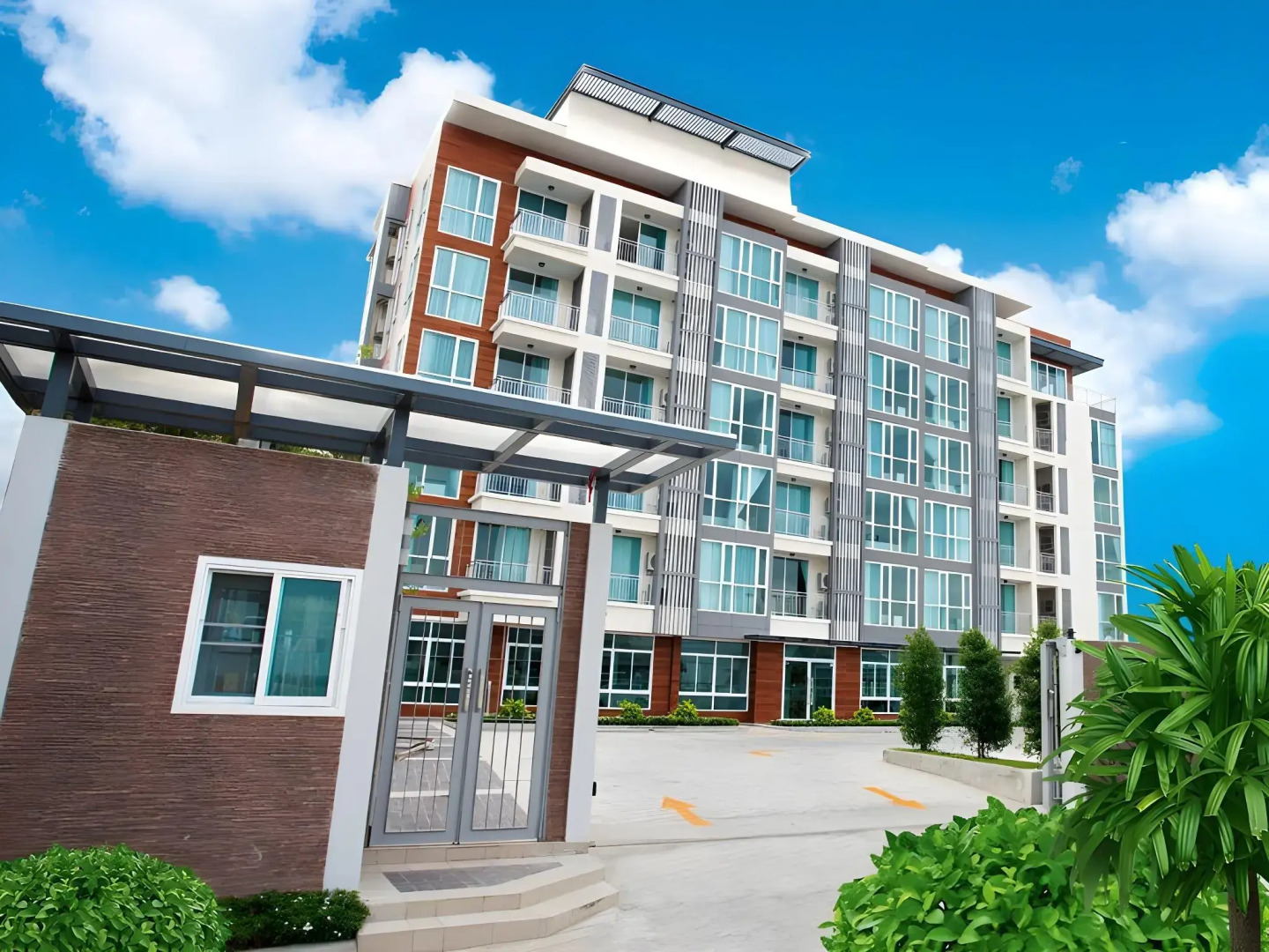 BBG Seaside Luxurious Service Apartment