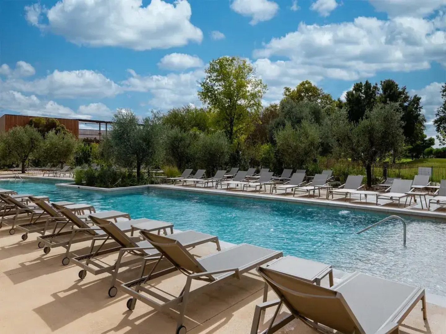 Apartment in Baillargues Near Golf Course