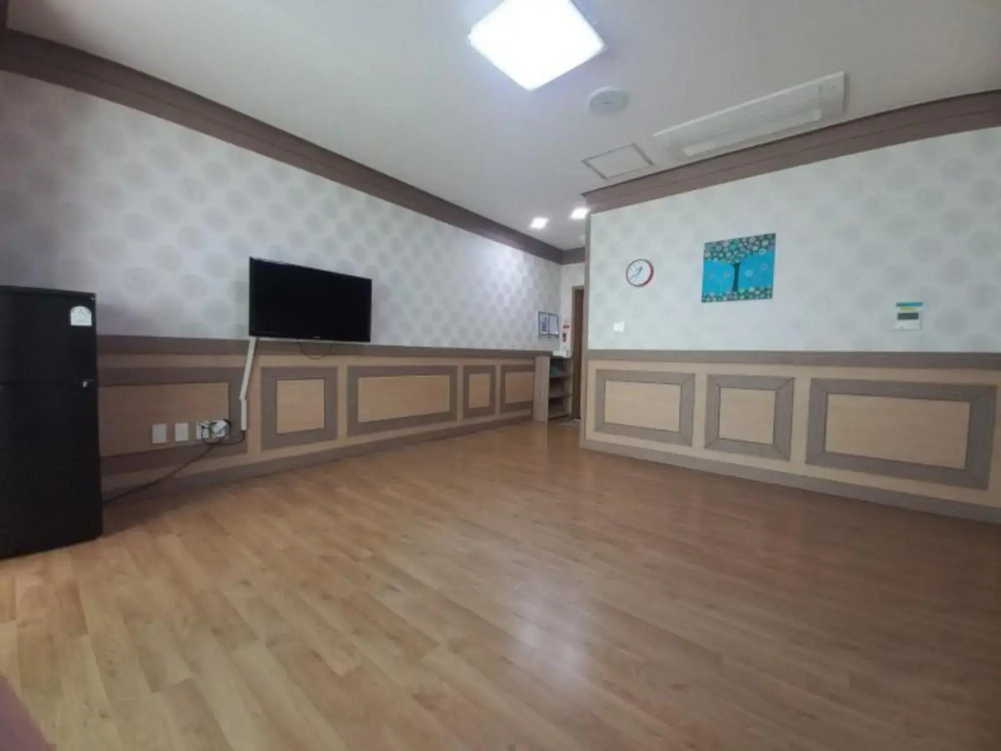 Danyang Three Nests Stay Pension