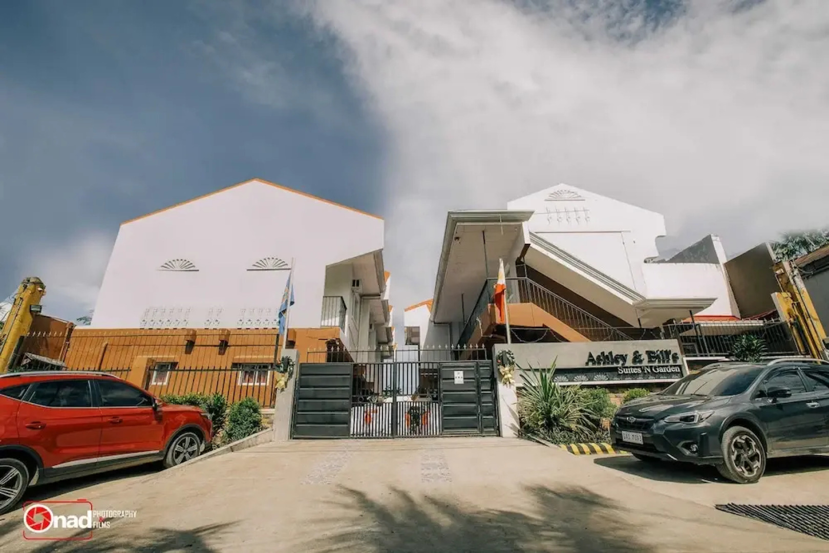 Ashley and Bill's Suites 'N Garden