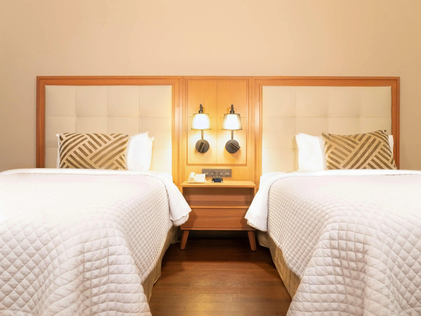 MS Milenium Monterrey, Curio Collection by Hilton